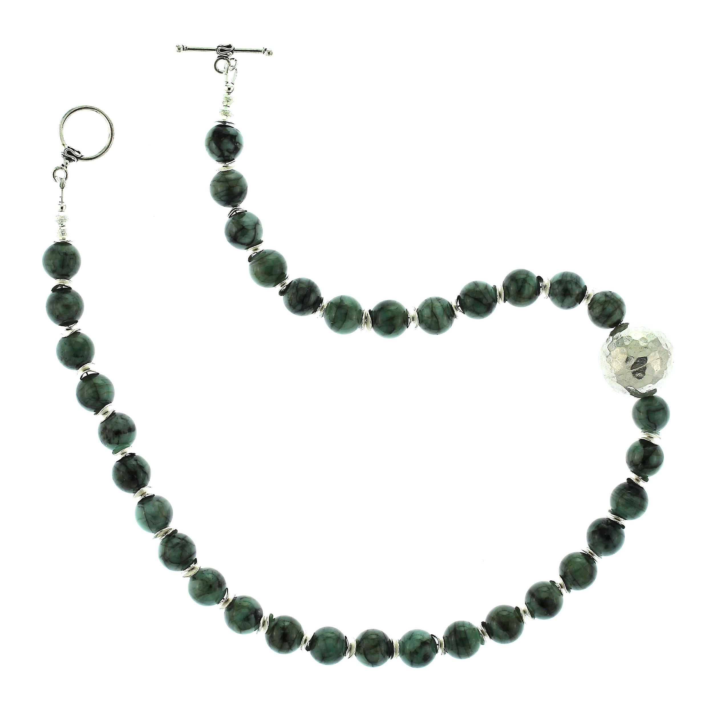 Bead Elegant Emerald and Silver Necklace  May Birthstone