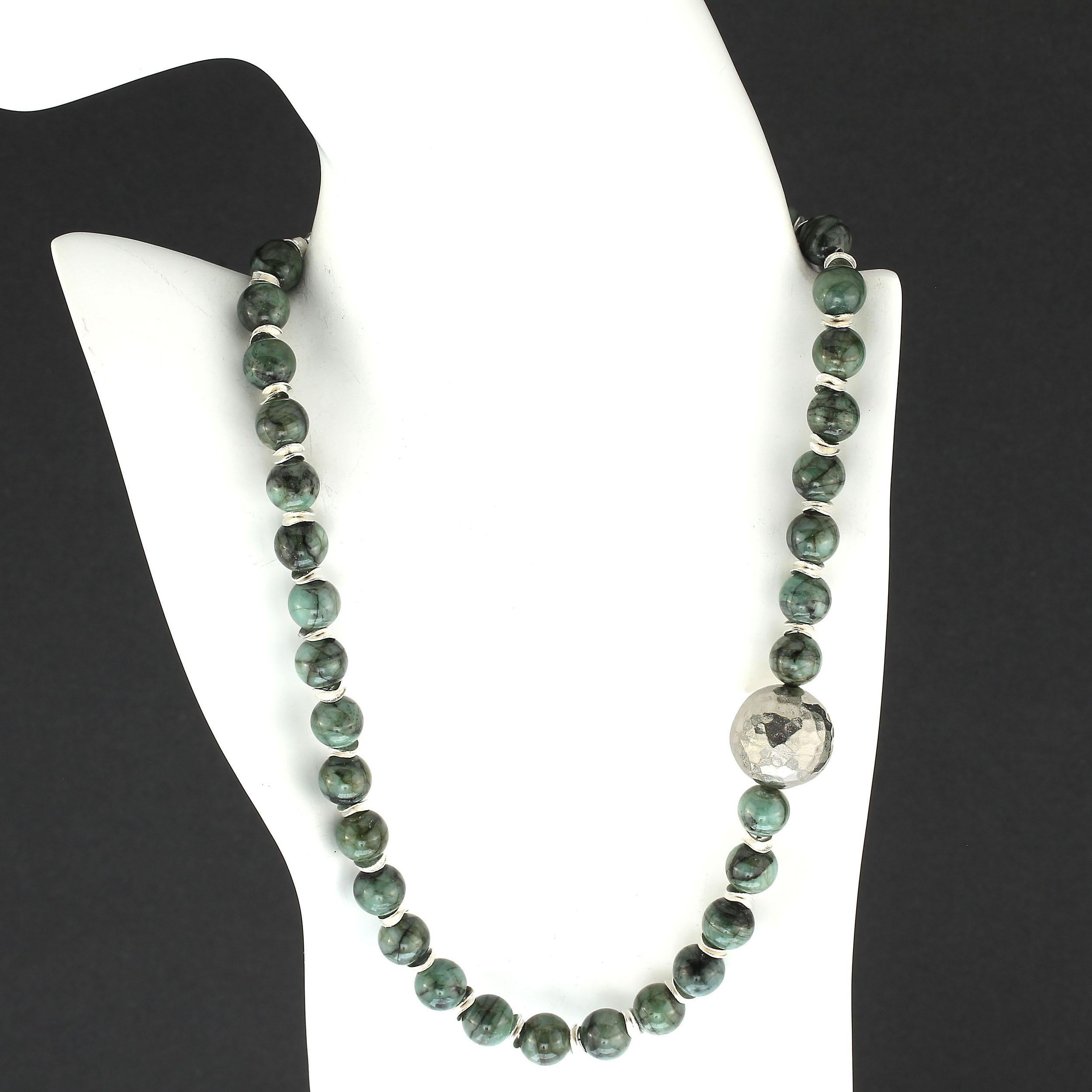 Elegant Emerald and Silver Necklace  May Birthstone 1
