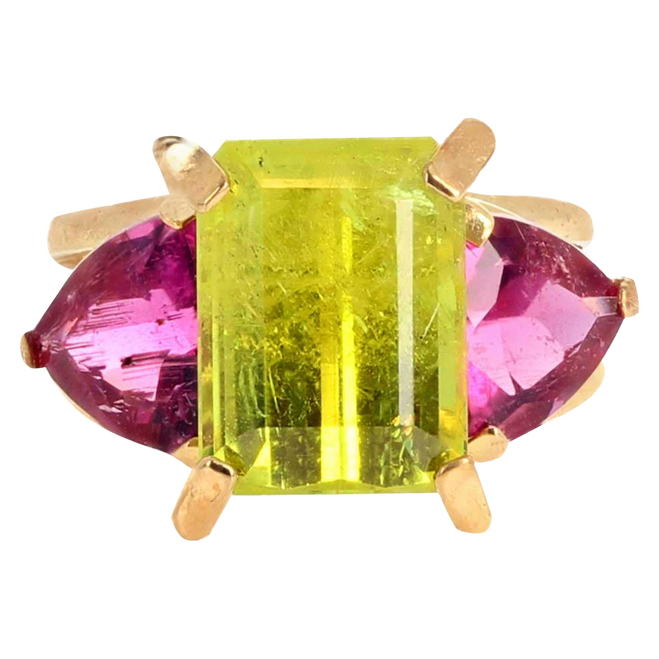 AJD Exotique 5,17 ct VERY RARE bague en or 18 carats avec chrysobéryl et tourmalines intenses