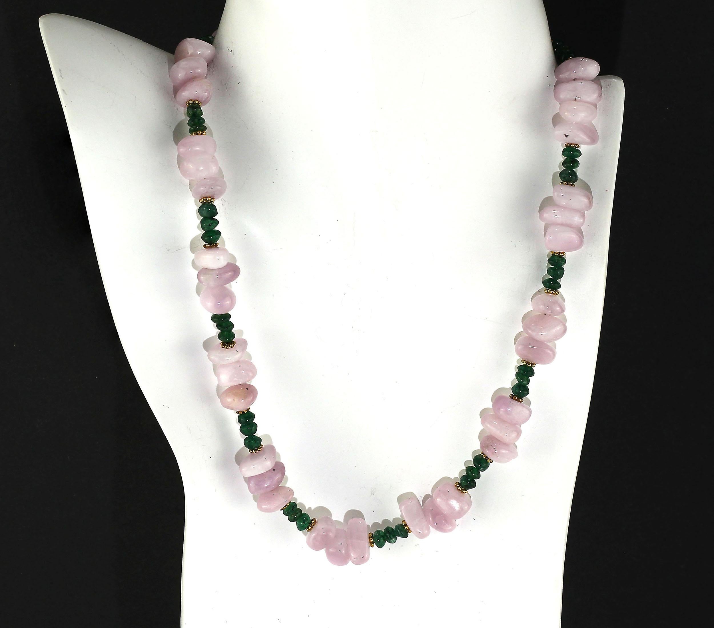 AJD Glowing Kunzite and Aventurine Necklace for Summer Fun For Sale 1