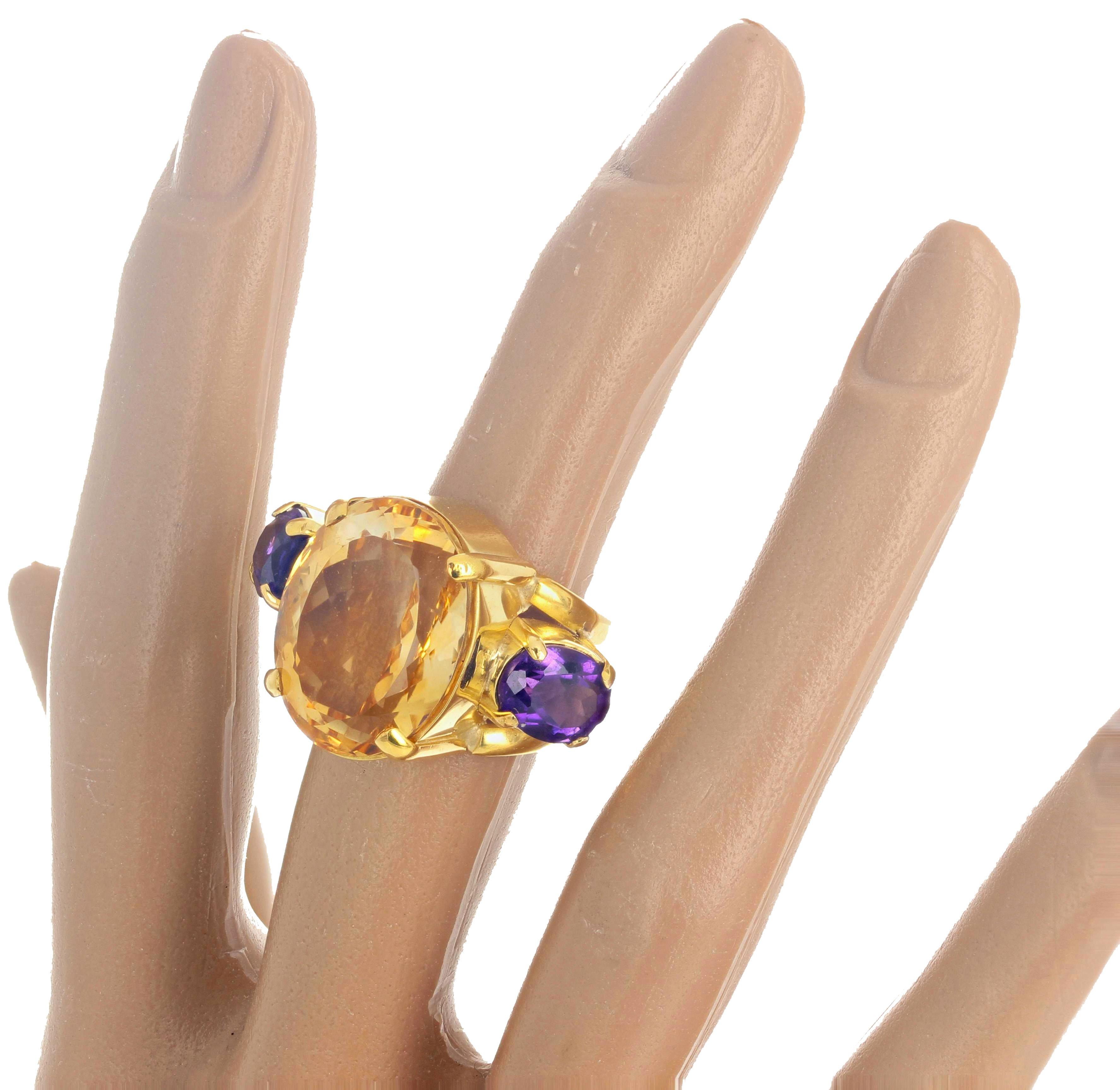 AJD magnifique bague impressionnante en or jaune 18 carats avec citrine et améthyste de 26 carats en vente 1