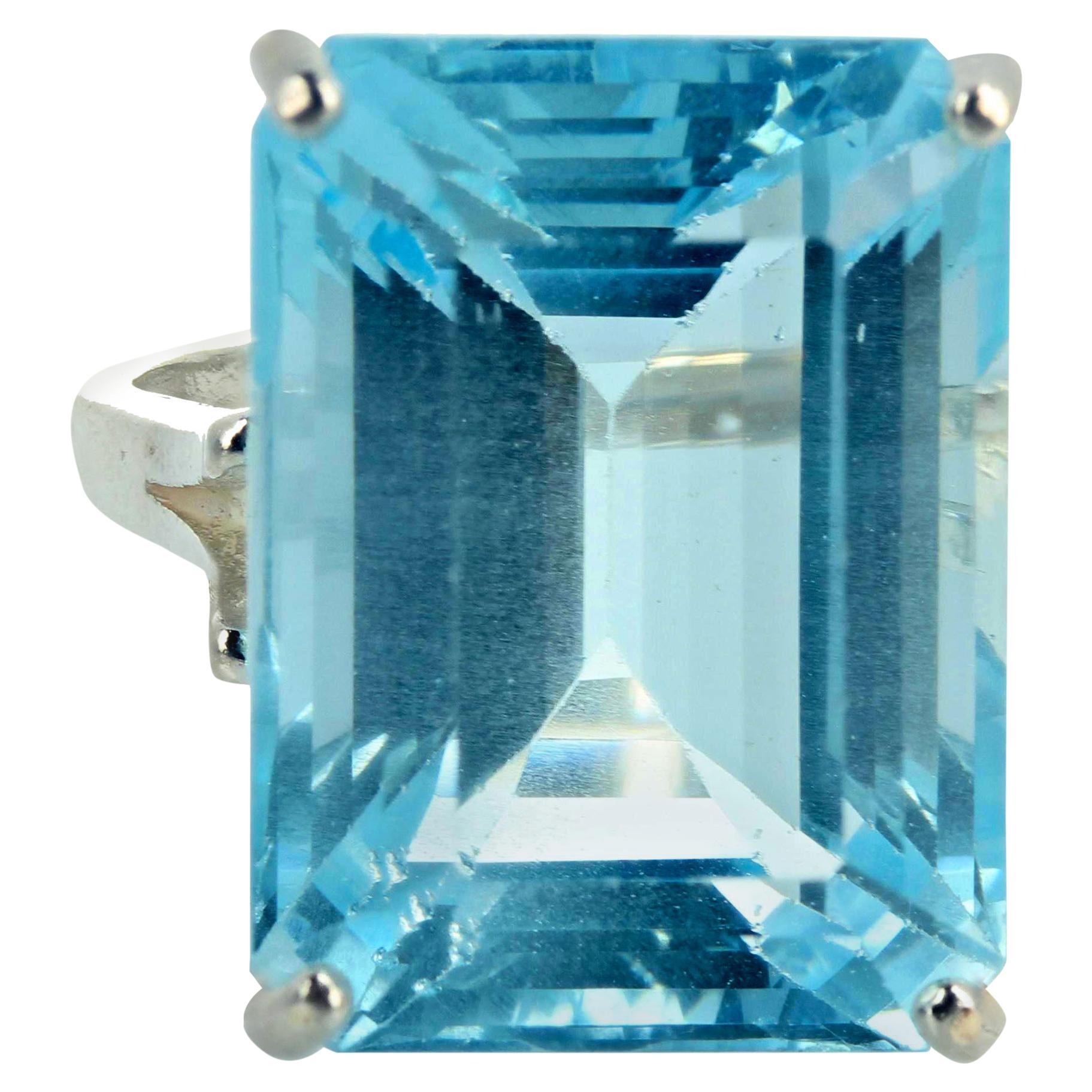 AJD Gorgeous REAL Cushion Cut 18 Ct Natural Aquamarine Silver Solitaire Ring