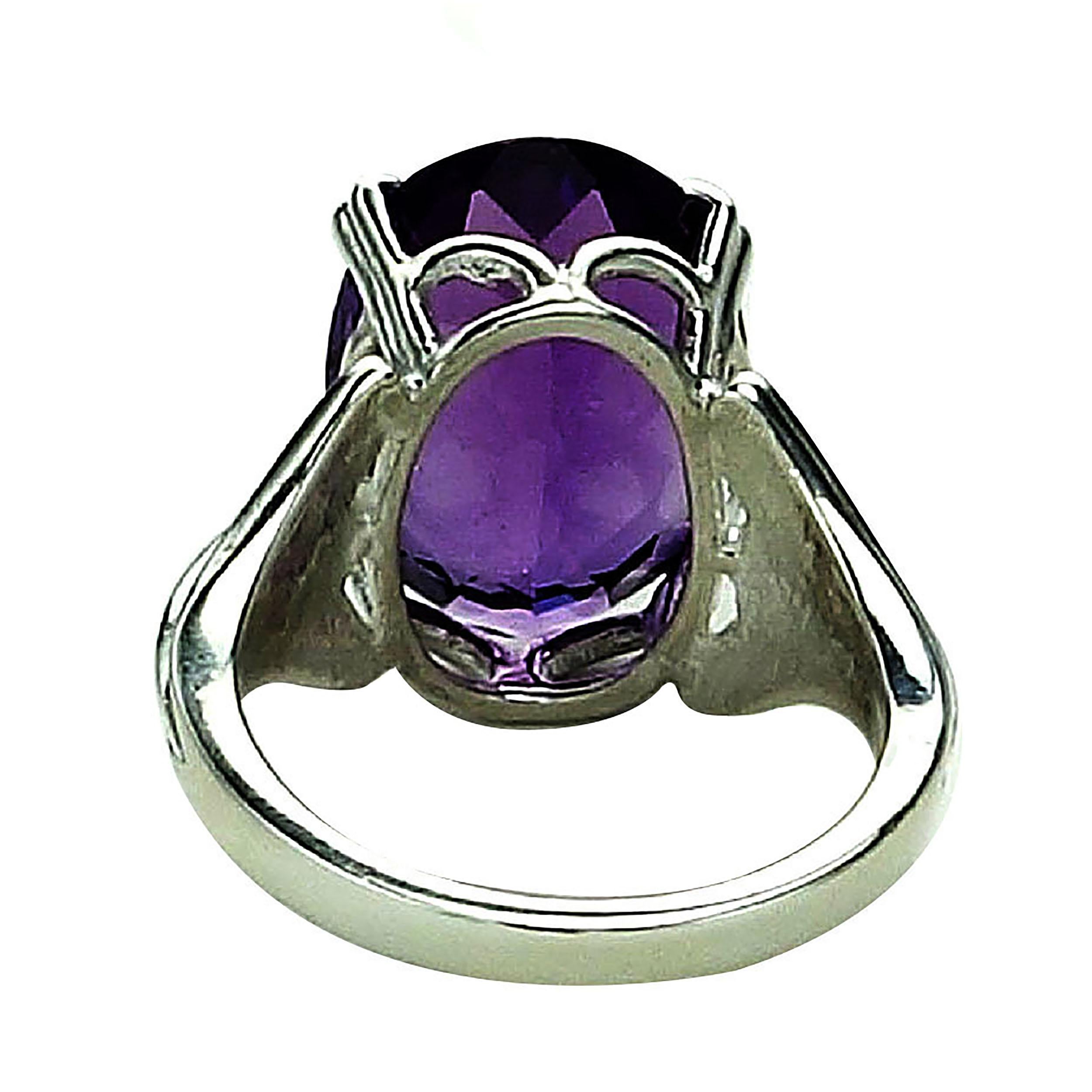 Women's or Men's Gemjunky Oval Amethyst in Sterling Silver Ring February Birthstone