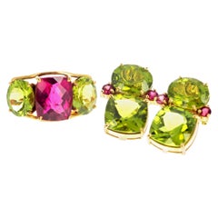 AJD Matching 5,44 carats. Bague et boucles d'oreilles en or 18 carats avec tourmaline et péridot de 4,4 carats