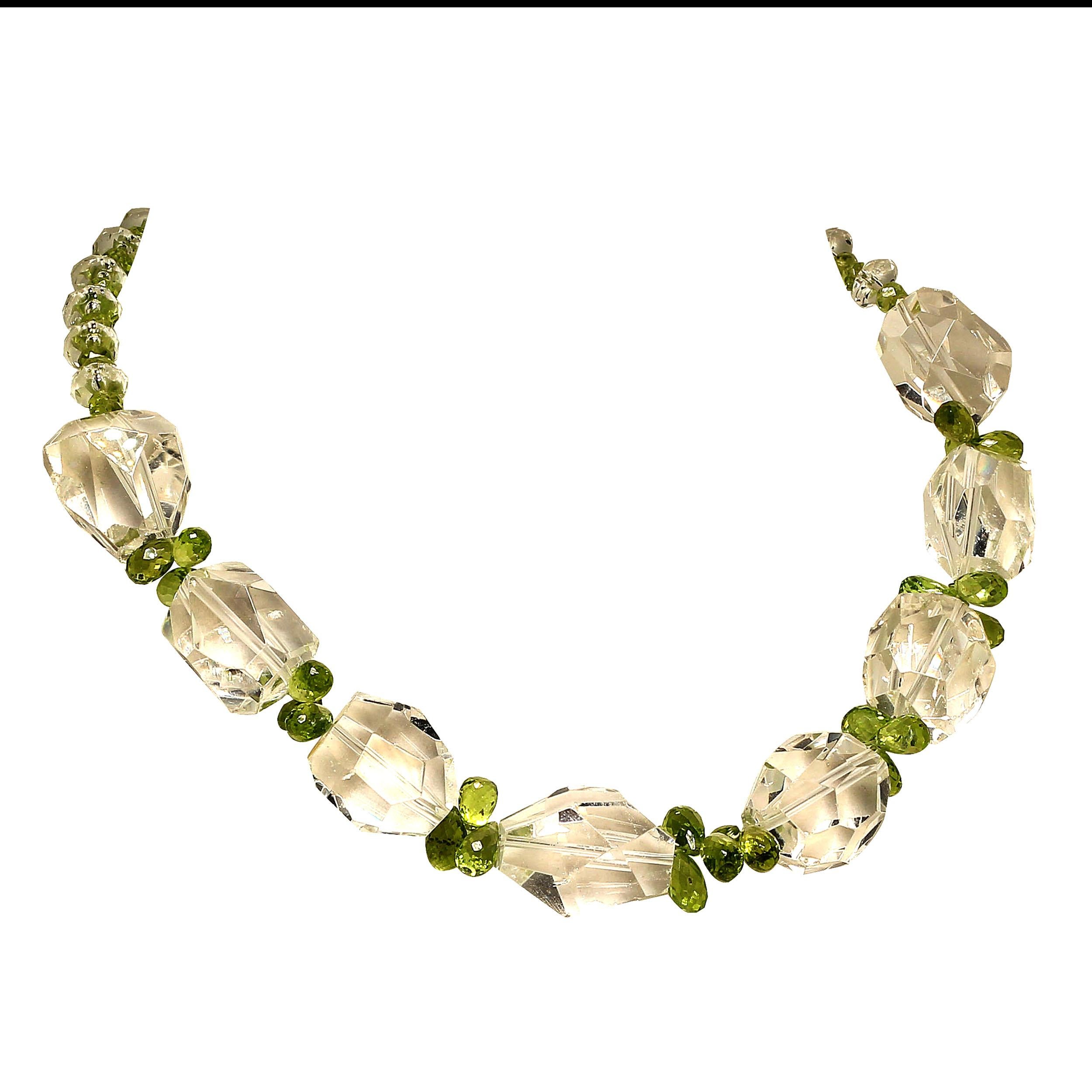 Bead AJD Sparkling Clear Quartz Crystal and Green Peridot Choker Necklace