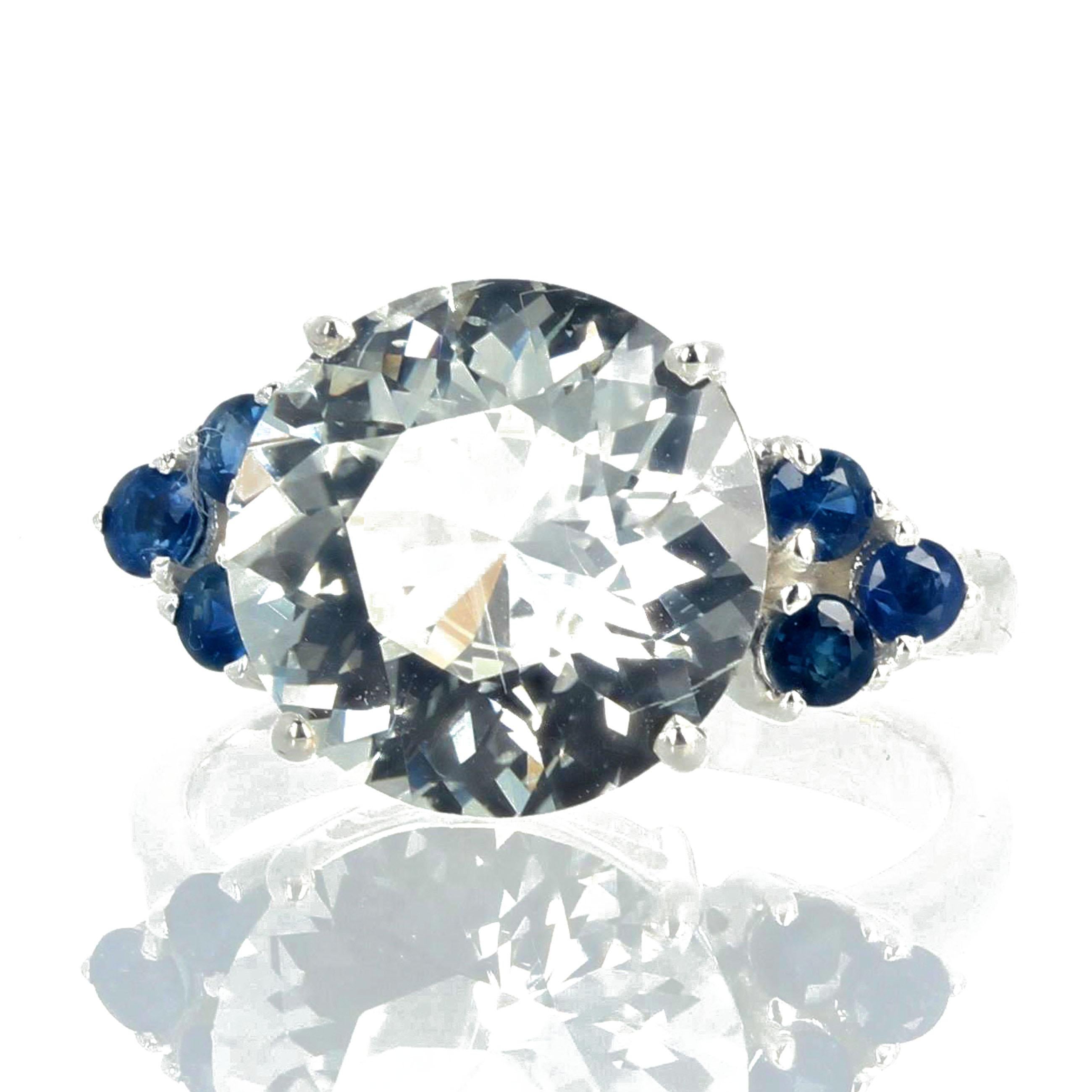 Gemjunky Glittering 6.52 Carat Natural Fiery White Zircon & Blue Sapphires Ring In New Condition In Raleigh, NC