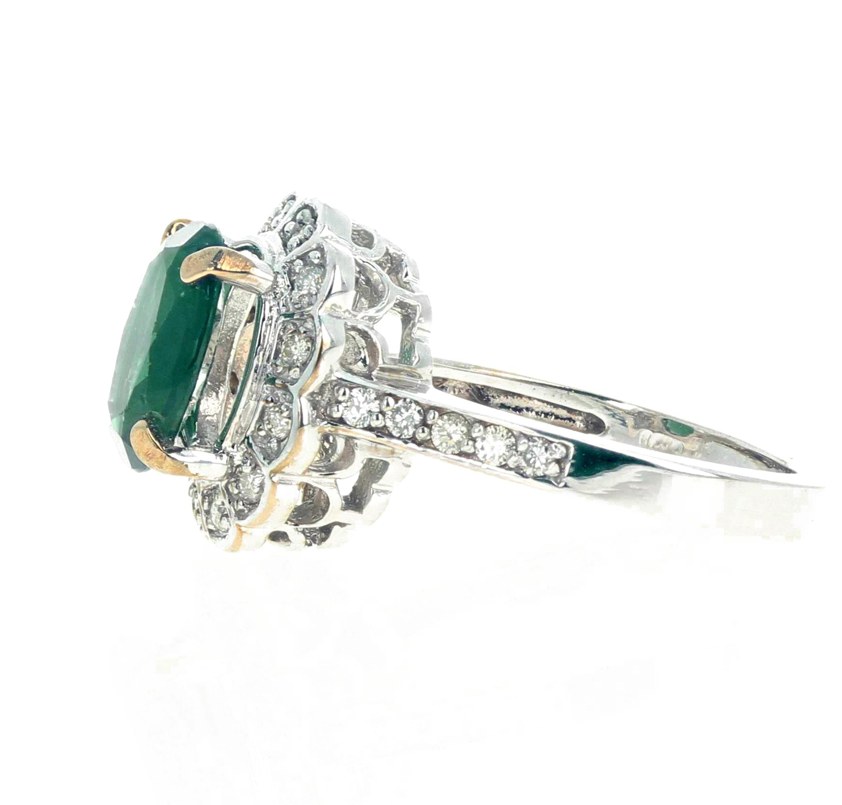 AJD Intensely Glowing 2.23 Ct Green Apatite & White Diamonds Ring For Sale 4
