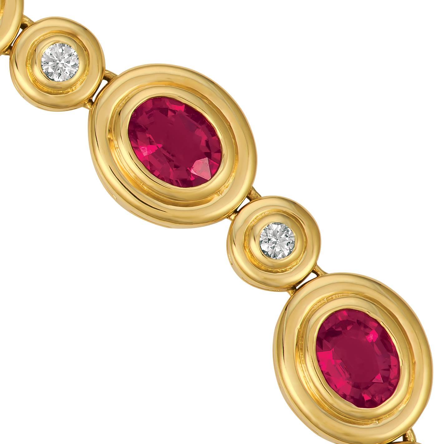 Oval Cut Gemlok Oval Rubelite and Diamond 18kt Yellow Gold Necklace For Sale