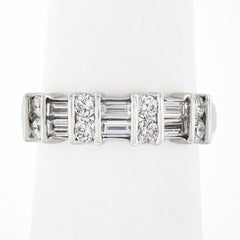 Gemlok Platin Abwechselnd Bar Set Rund & Baguette Diamant Hochzeit Band Ring