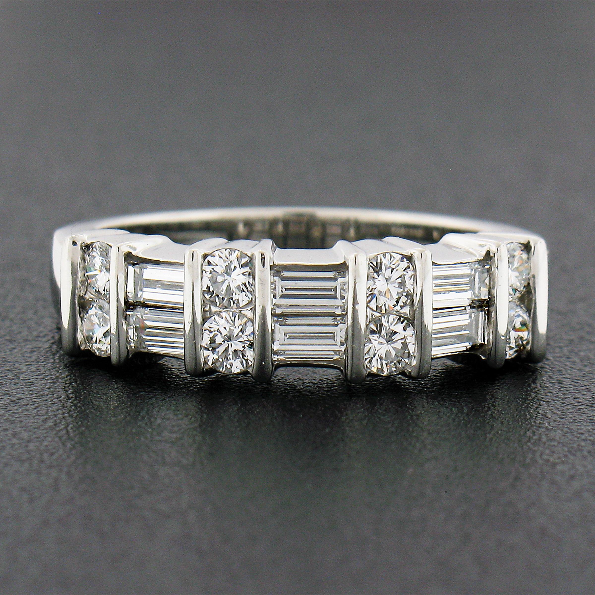 Gemlok Platin Abwechselnd Bar Set Rund & Baguette Diamant Hochzeit Band Ring (Baguetteschliff)