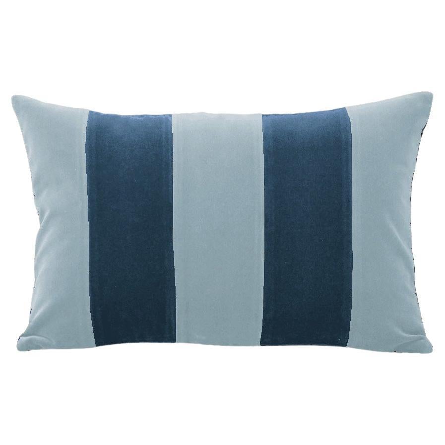 GEMMA II Horizon curry Blue Velvet Deluxe Handmade Decorative Cushion in vendita