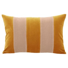 Coussin décoratif Deluxe fait main GEMMA II moutarde et cappuccino velours