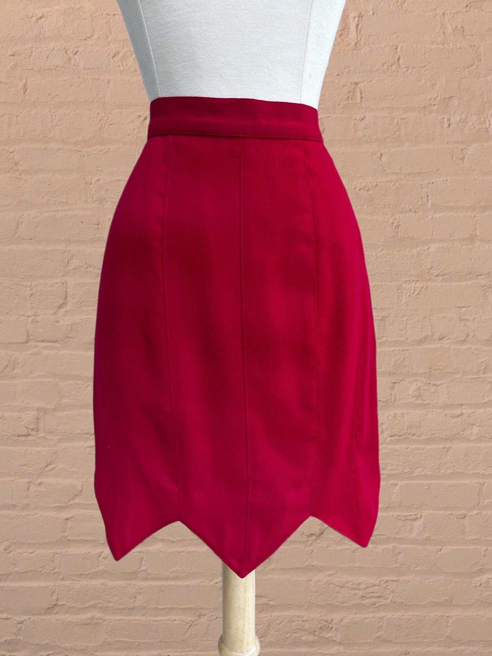 Gemma Kahng Berry Pink Wool Mini Skirt, Circa 1990s For Sale 1