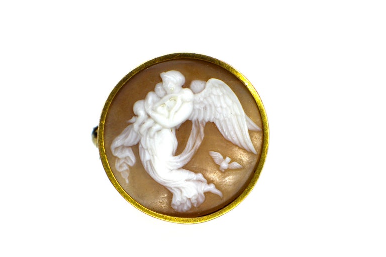 Victorian Gemolithos Antique Shell Cameo Gold Brooch-locket, circa 1870s For Sale