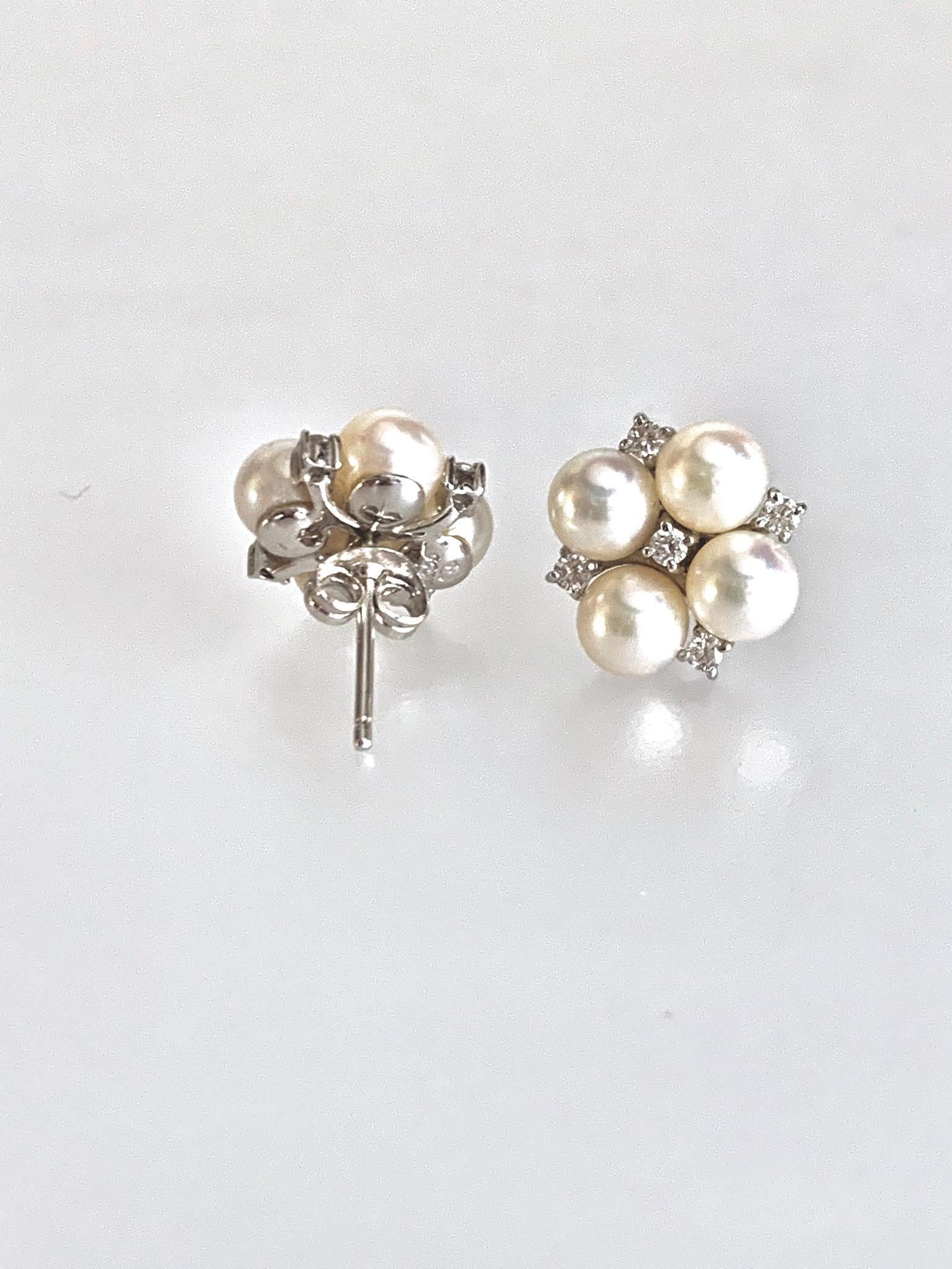 Gemolithos Cultured Pearls and Diamond Earrings 18 Karat, for Every Day In Good Condition For Sale In Munich, DE