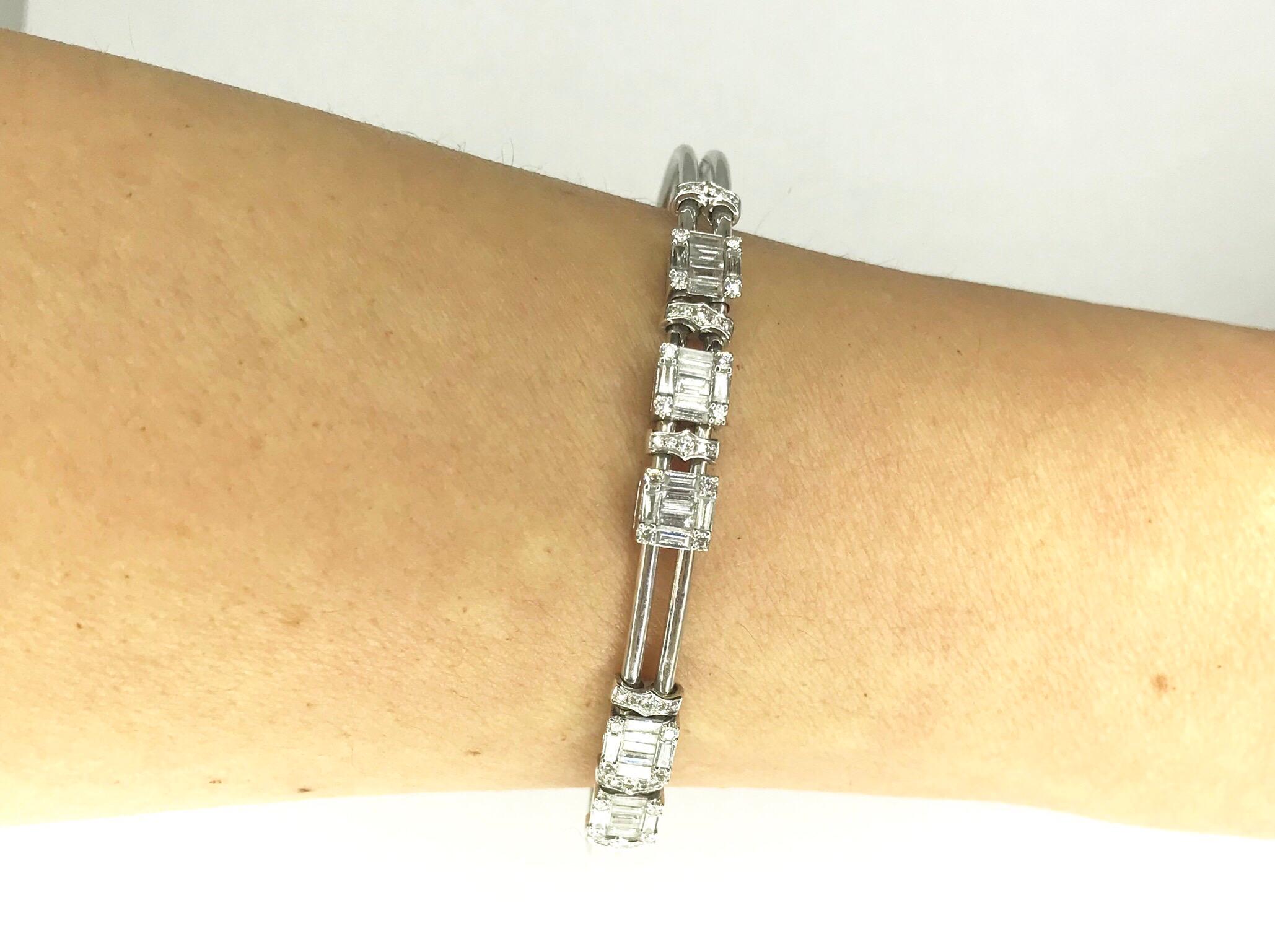 Baguette Cut Gemolithos Modern White Gold and Diamond Dancing Bracelet 