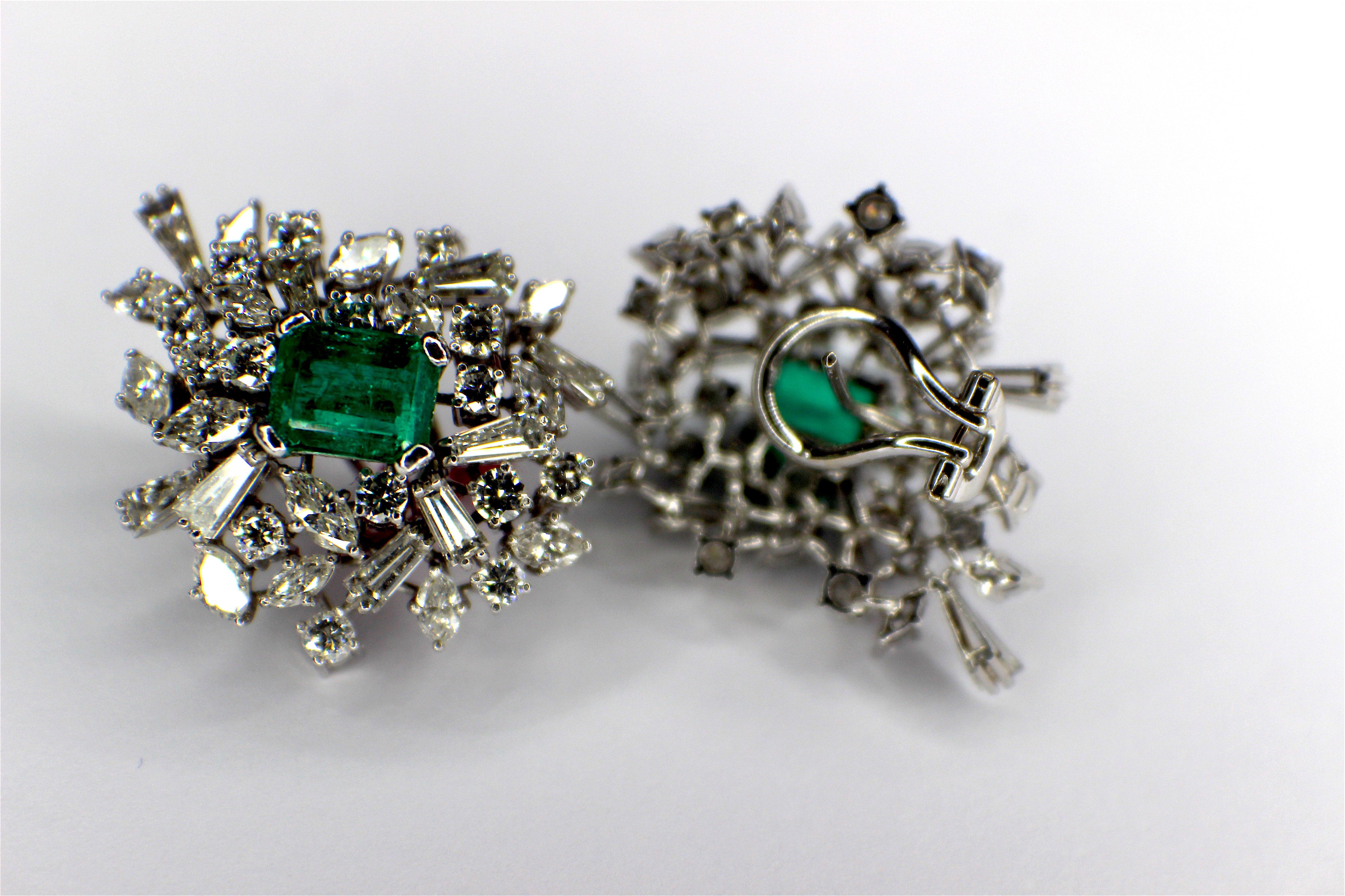 Gemolithos Platinum Colombian Green Emerald and Diamond Clip-On Earrings In Good Condition For Sale In Munich, DE