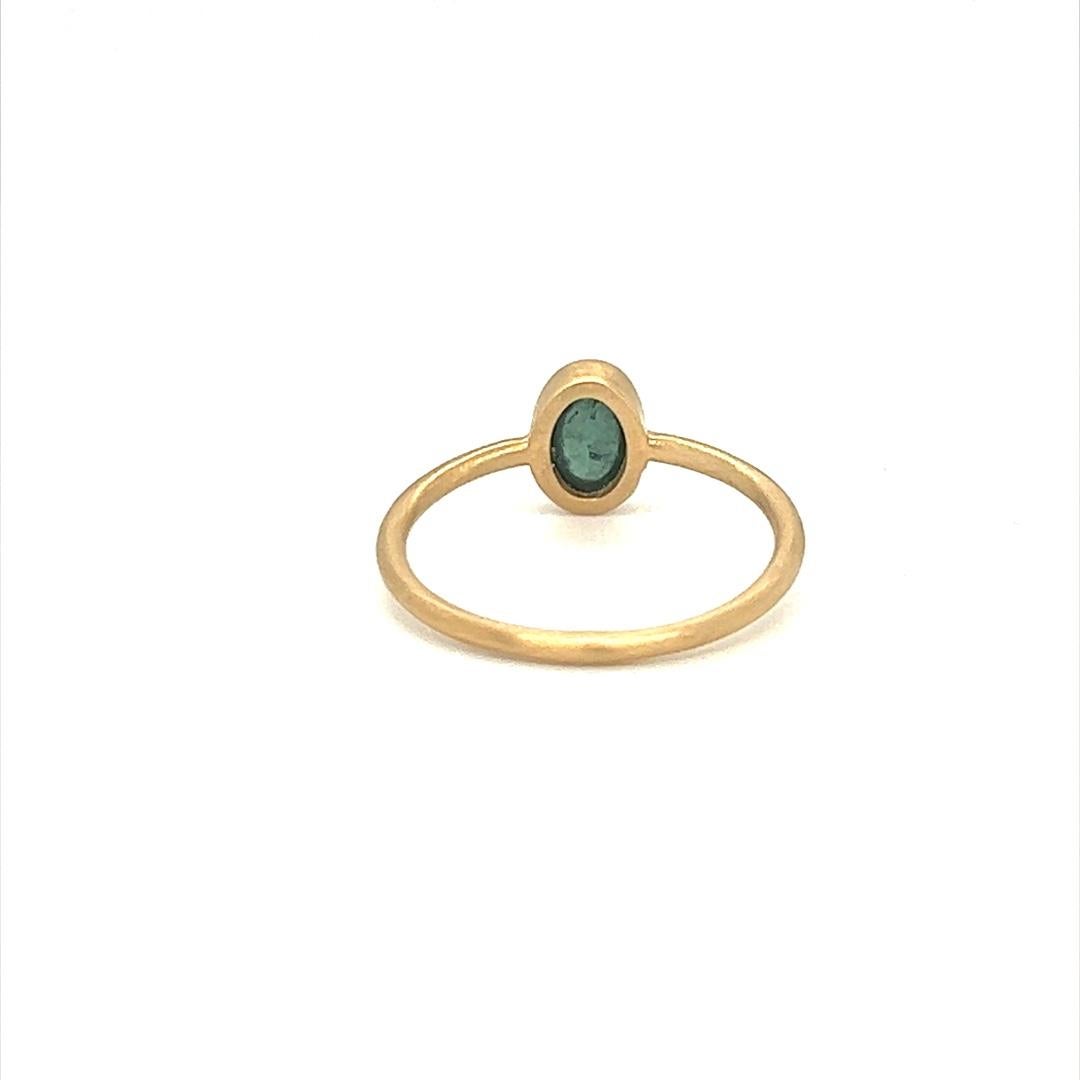 da uomo o donna Gems Are Forever Anello con castone di tormalina verde cabochon in vendita