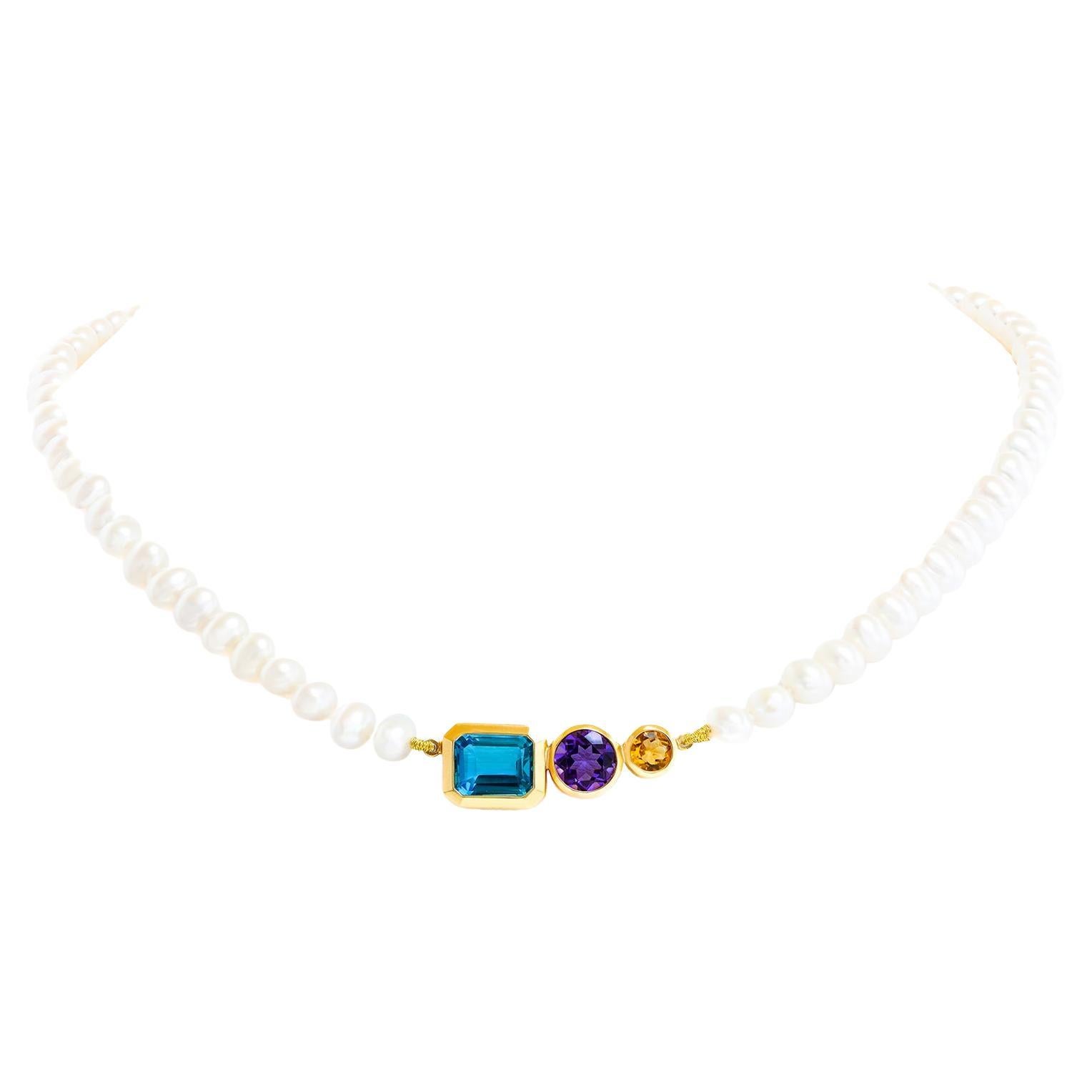 Gemstone and Pearl Neckalce For Sale