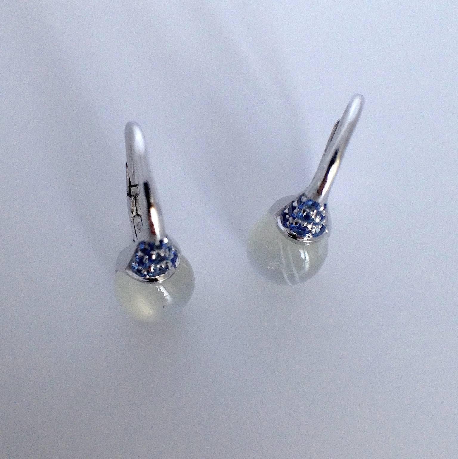 Gemstone Blue Sapphire Cabochon Moonstone 18 Kt White Gold Drop Hoop Earrings  For Sale 7