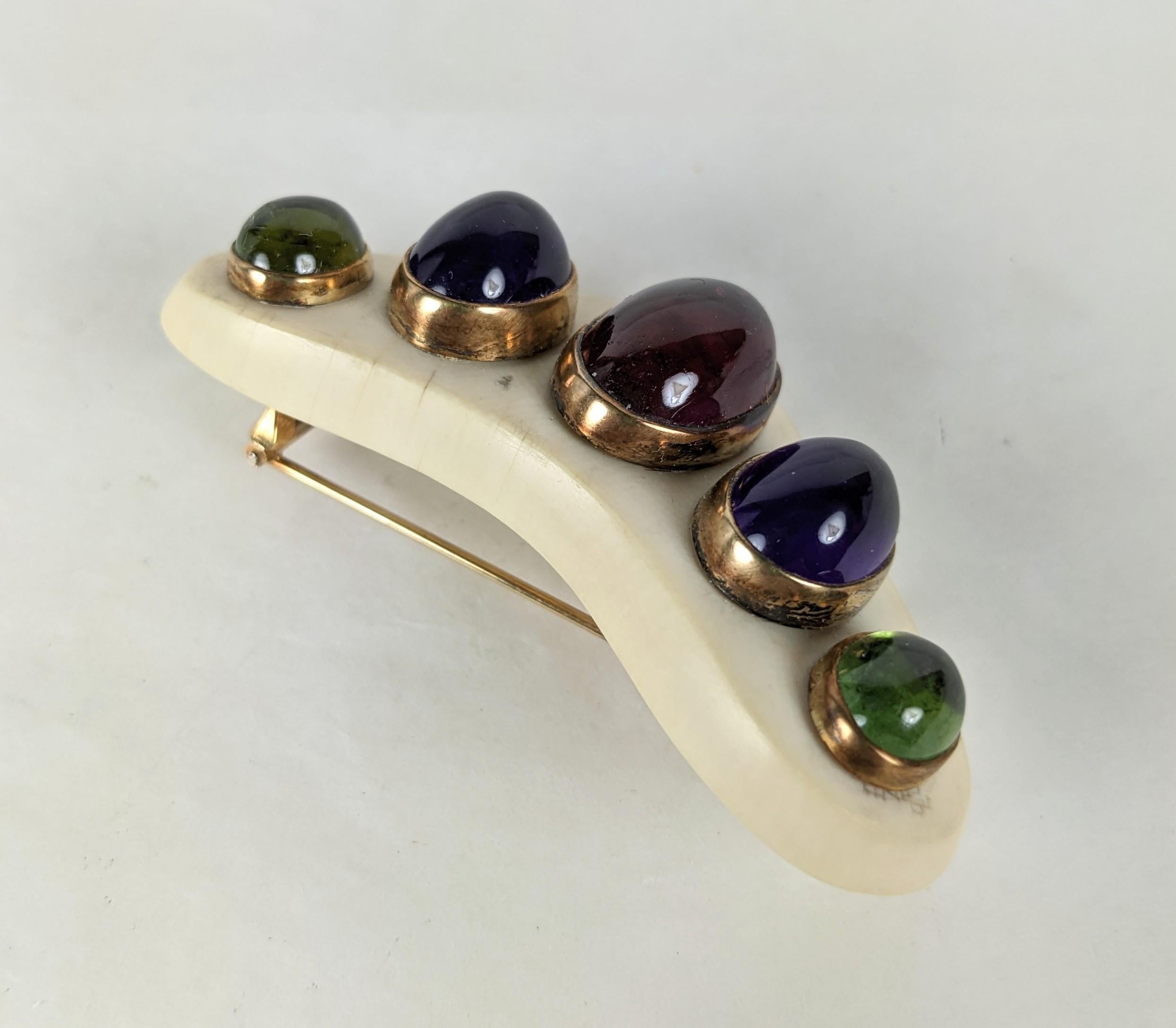 Gemstone Cabochon Boomerang Clip In Good Condition For Sale In Riverdale, NY