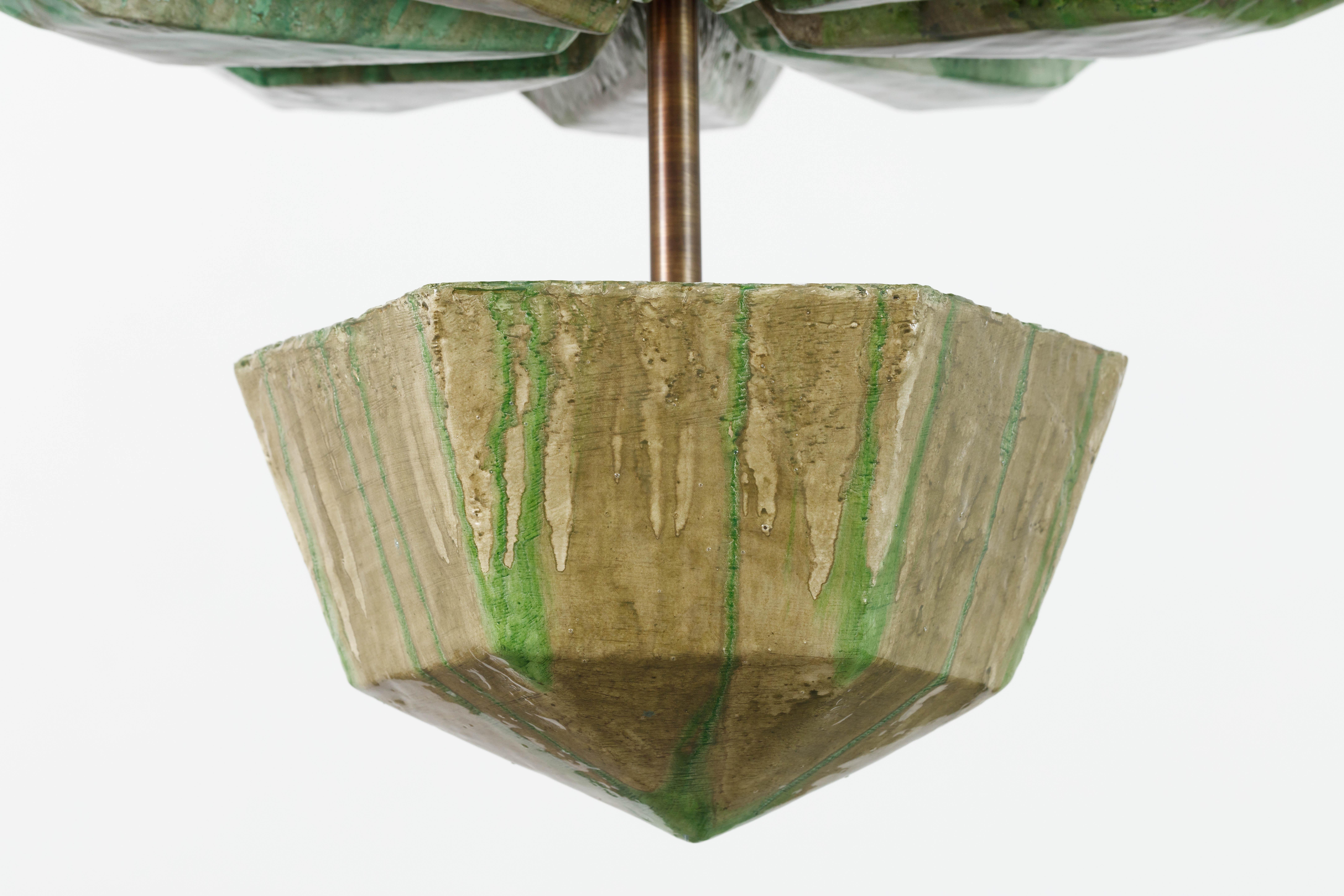 XXI secolo e contemporaneo Lampadario Gemstone di Ashley Hicks in vendita