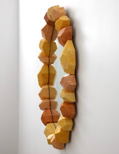 Espejo de piedras preciosas de Ashley Hicks