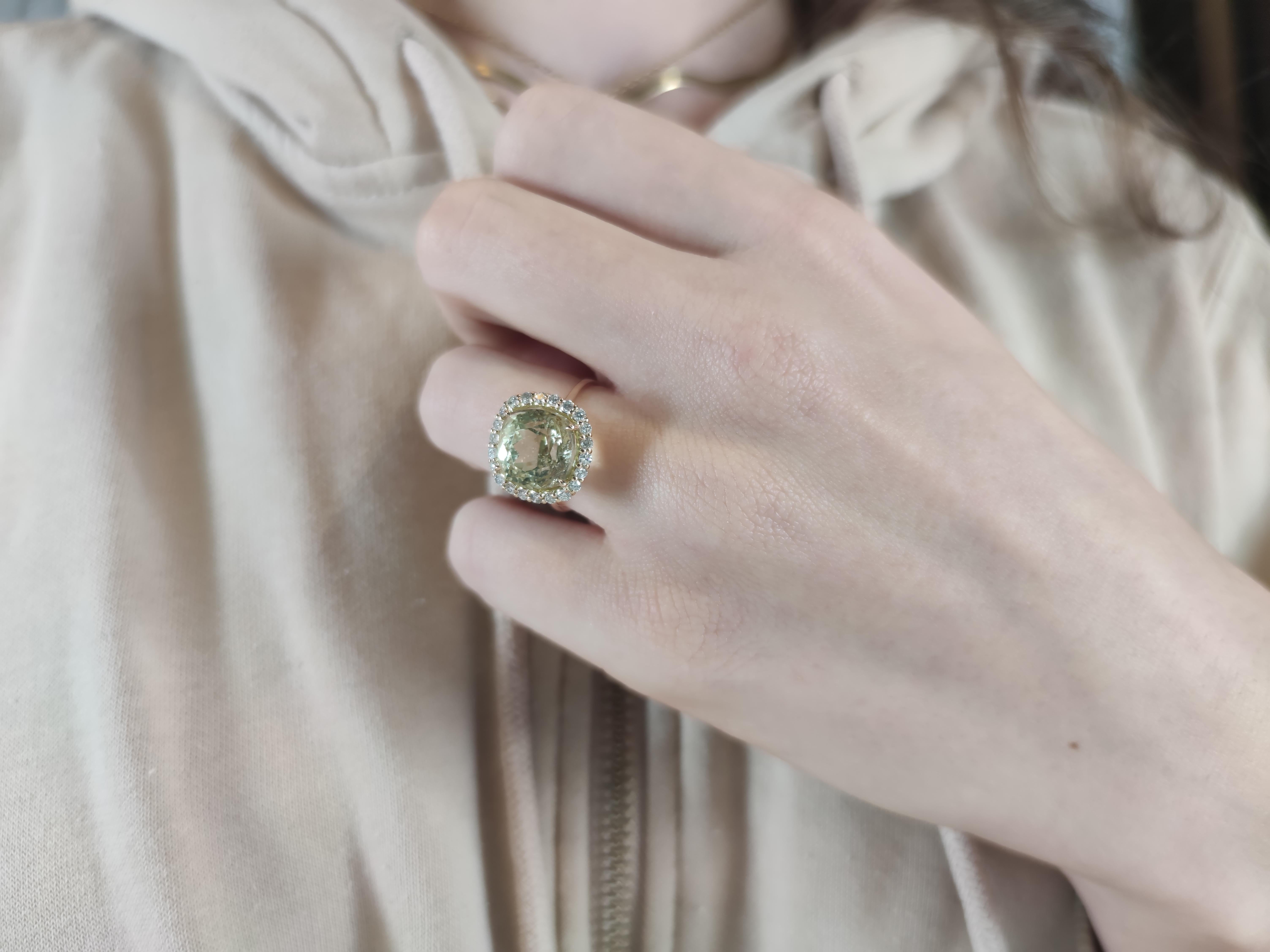 Elevate your style with our Handmade Solid 14K Gold Ring featuring a stunning Yellow Tourmaline and 22 Diamonds. Certified gemstones for the discerning buyer. Exclusive jewelry.

SIZE:
To look at the photos with the scale ruler
-American Size: