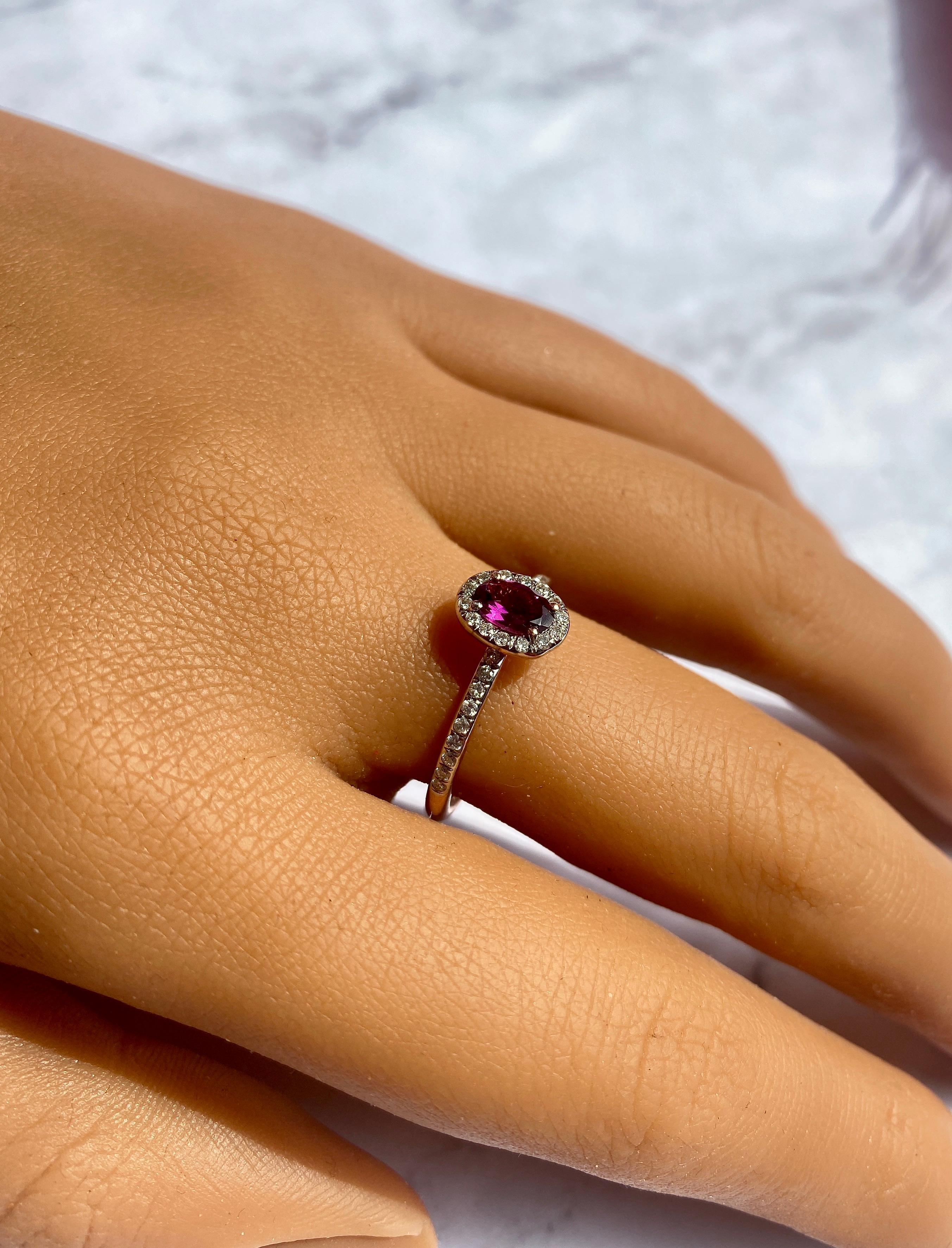Im Angebot: Edelstein Solitär Ring Stack, 14k Massivgold Ringe mit natürlichen runden Diamanten () 2