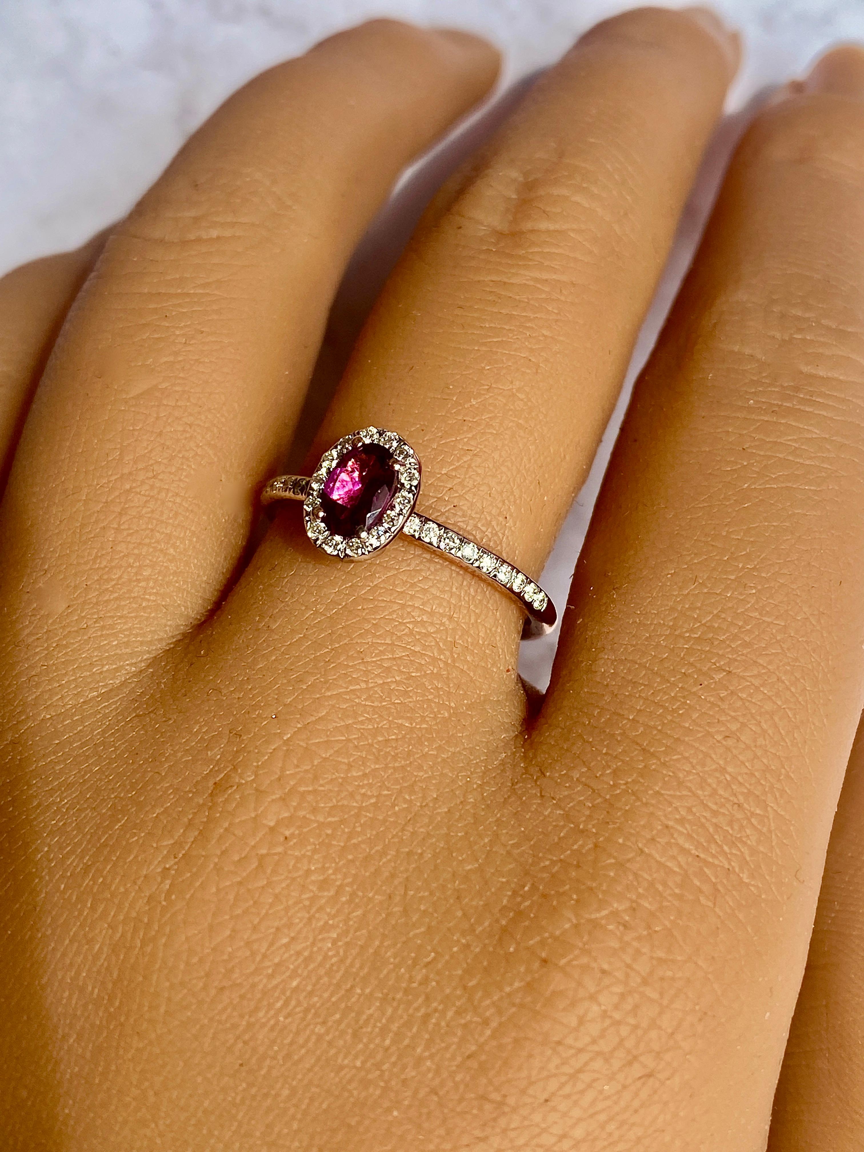 Im Angebot: Edelstein Solitär Ring Stack, 14k Massivgold Ringe mit natürlichen runden Diamanten () 5
