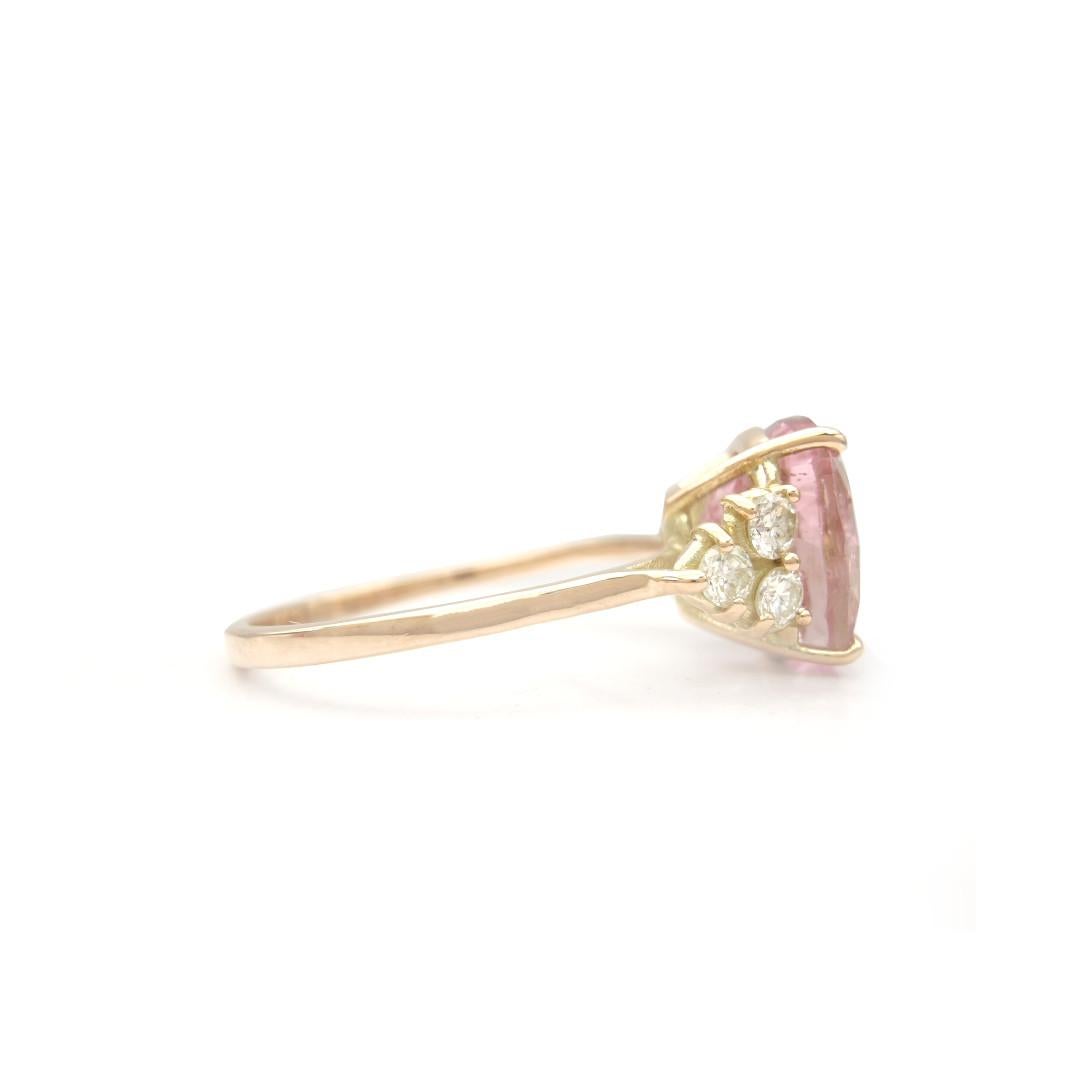 Square Cushion 14K Solid Gold Pink Tourmaline and Diamond Ring For Sale 6