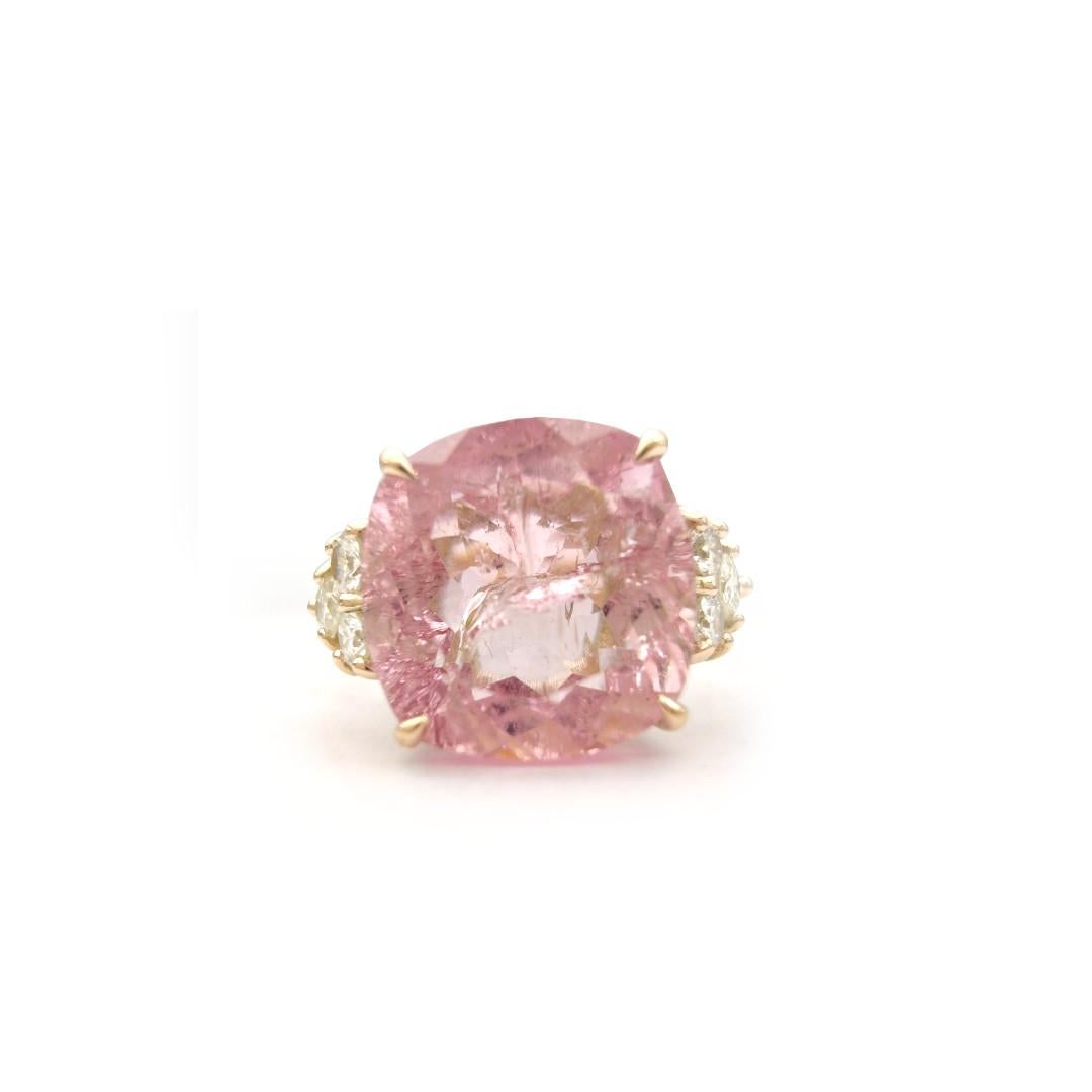 Square Cushion 14K Solid Gold Pink Tourmaline and Diamond Ring For Sale 4
