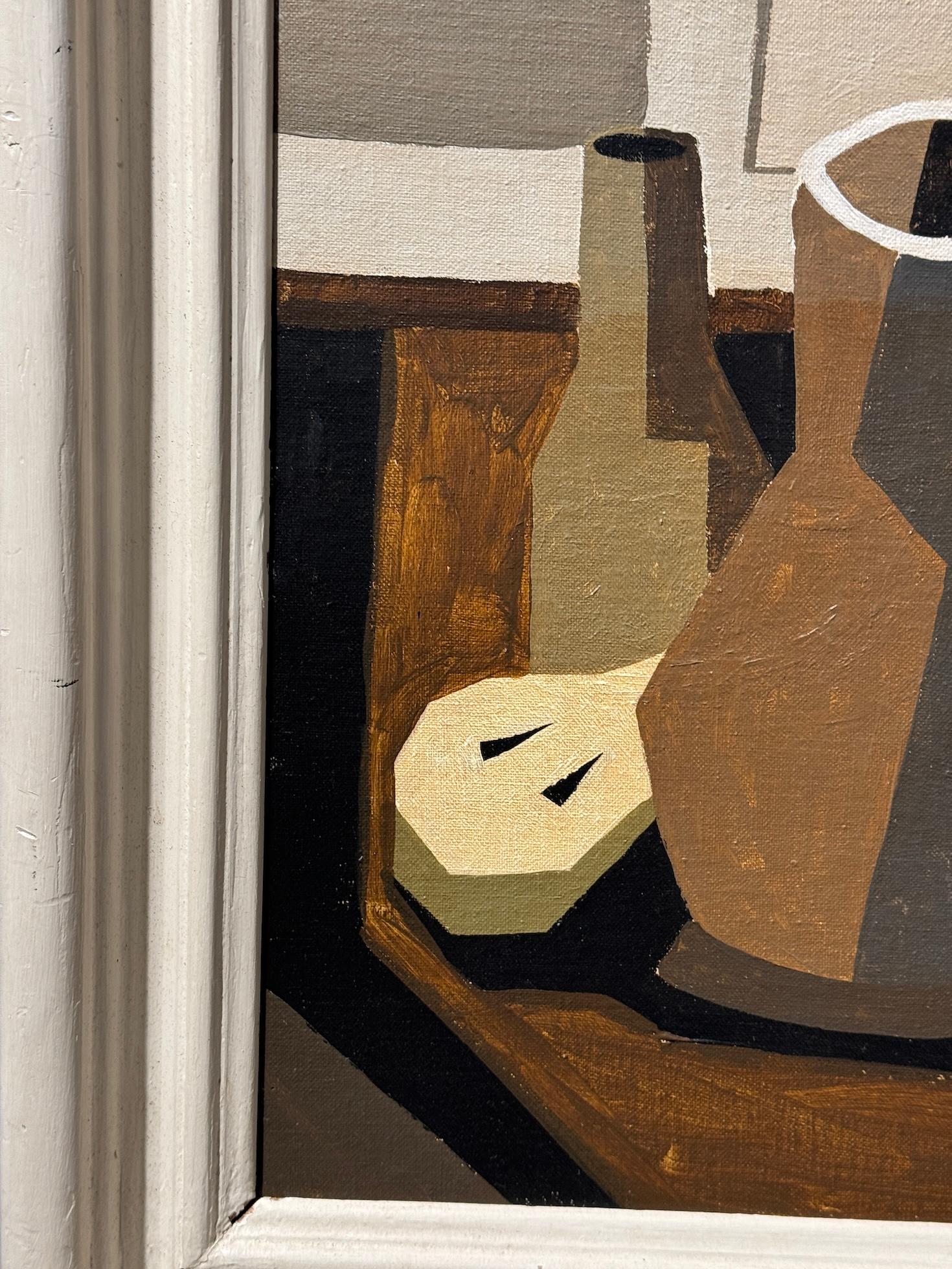 Bodegón cubista de sobremesa con jarrón, peras y pan - Abstract Painting Marrón de Genara Del