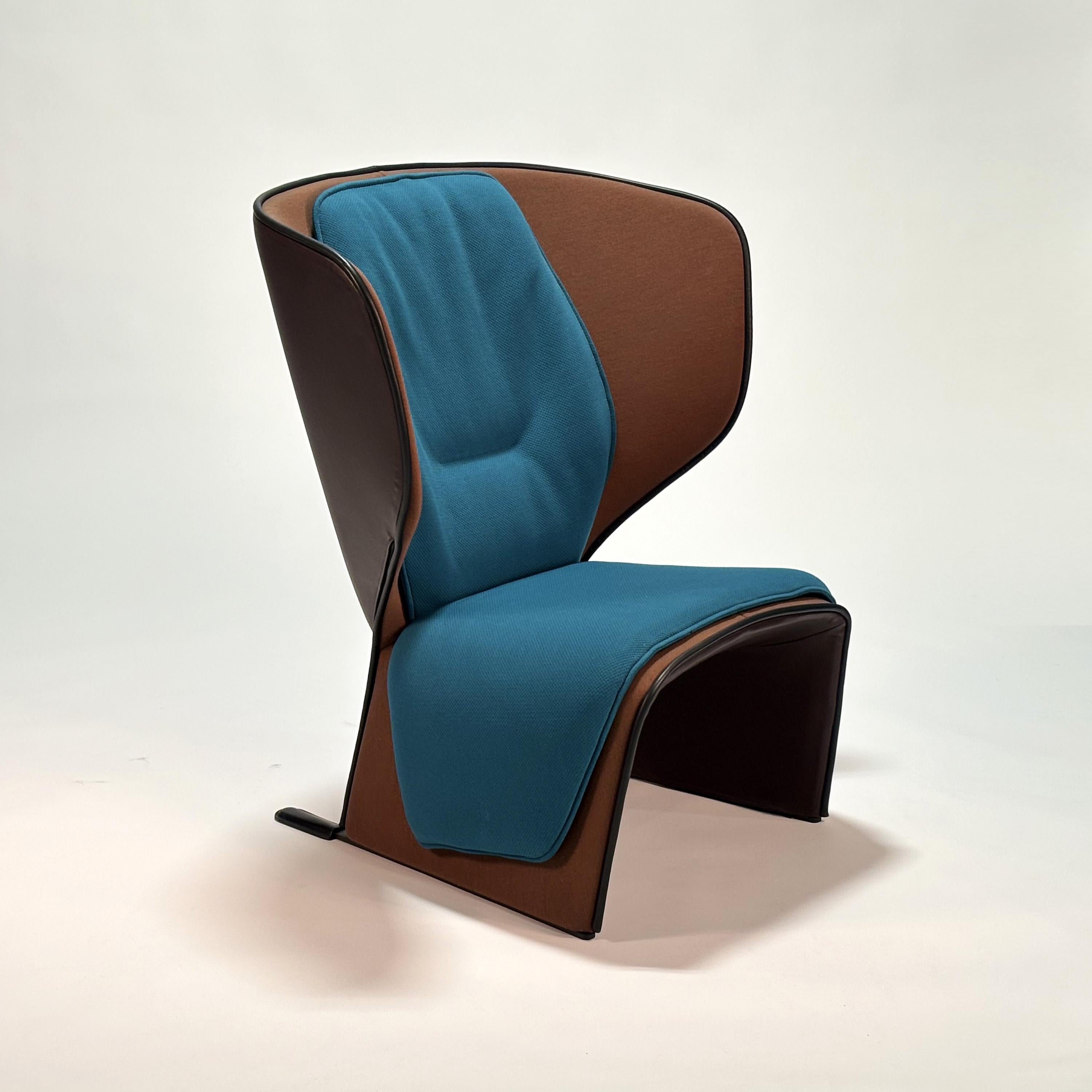 Gender Armchair & Footrest by Patricia Urquiola For Sale 4