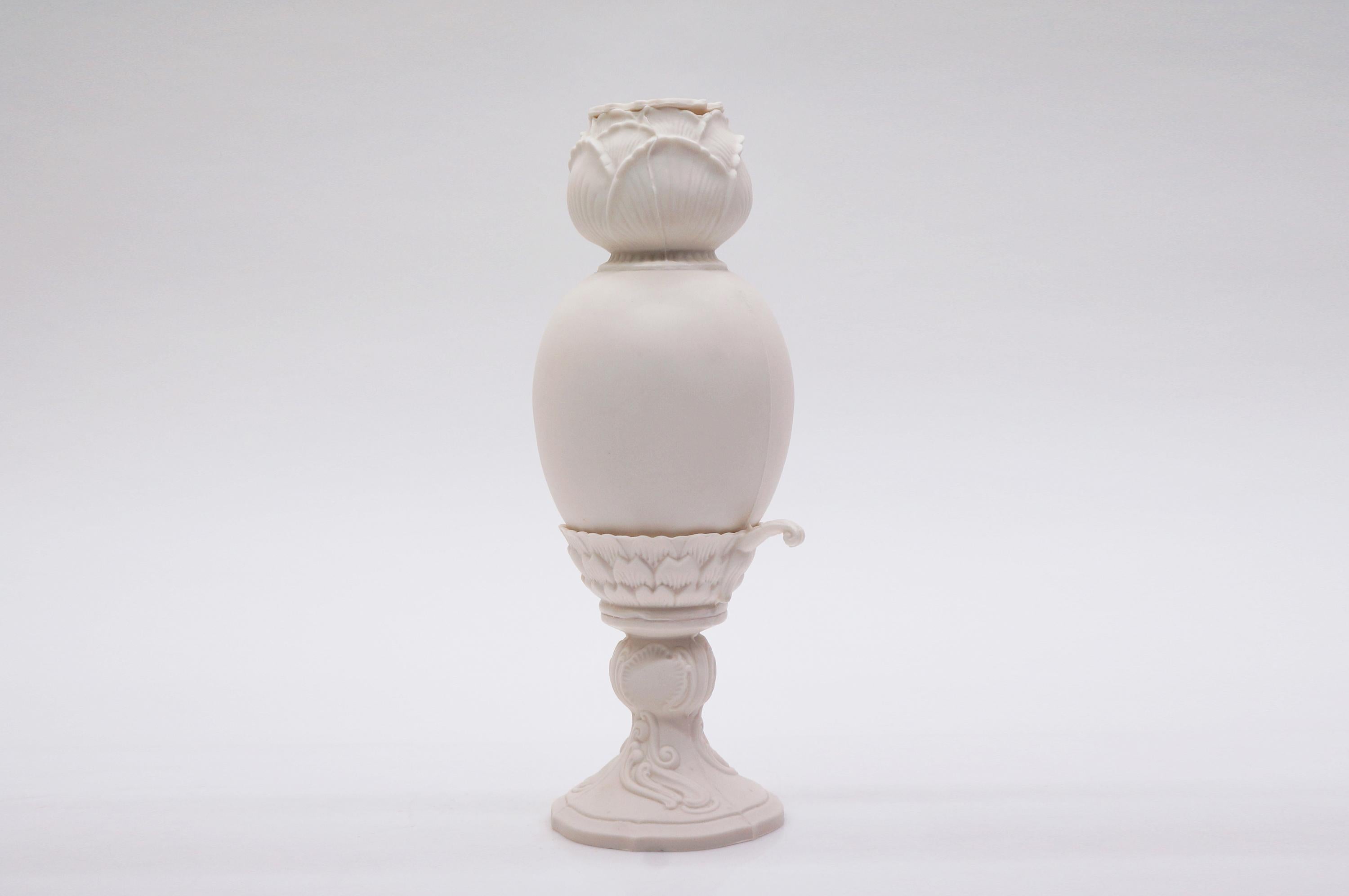 Genealogy IV Porcelain by Monika Patuszyńska In New Condition For Sale In Geneve, CH