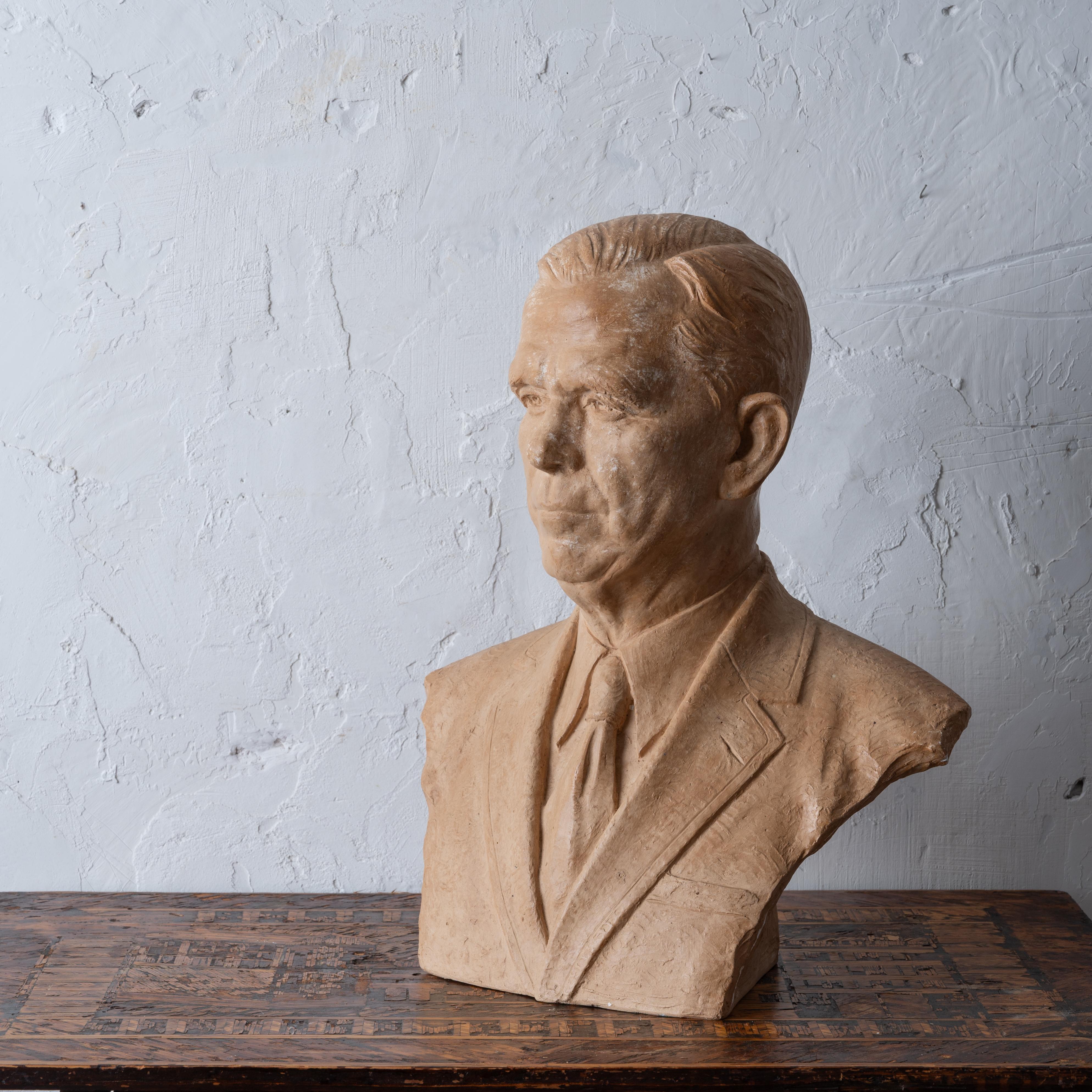 General George C. Marshall Plaster Bust by Rosario Russell Fiore For Sale 7