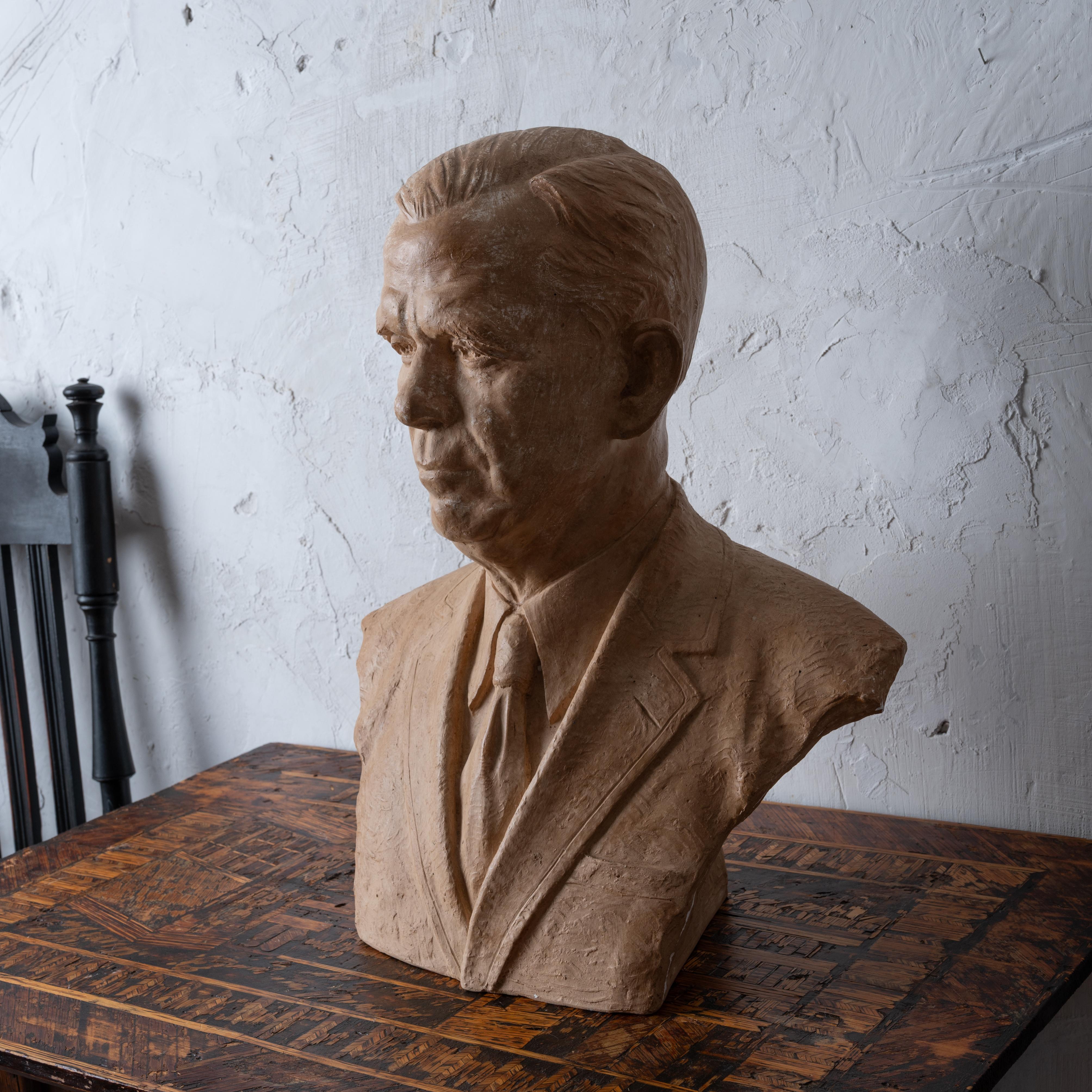 Late 20th Century General George C. Marshall Plaster Bust by Rosario Russell Fiore For Sale