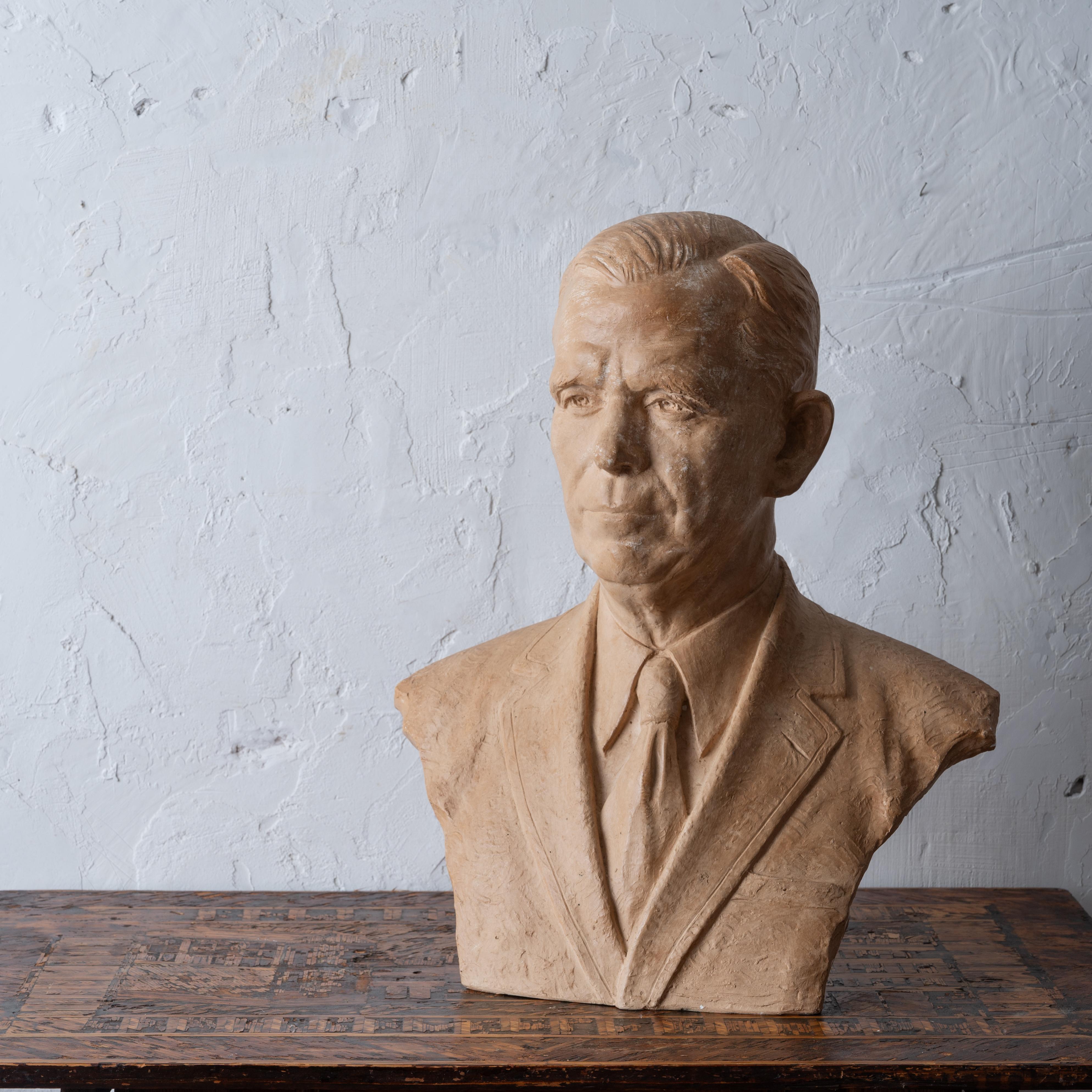 General George C. Marshall Plaster Bust by Rosario Russell Fiore For Sale 3