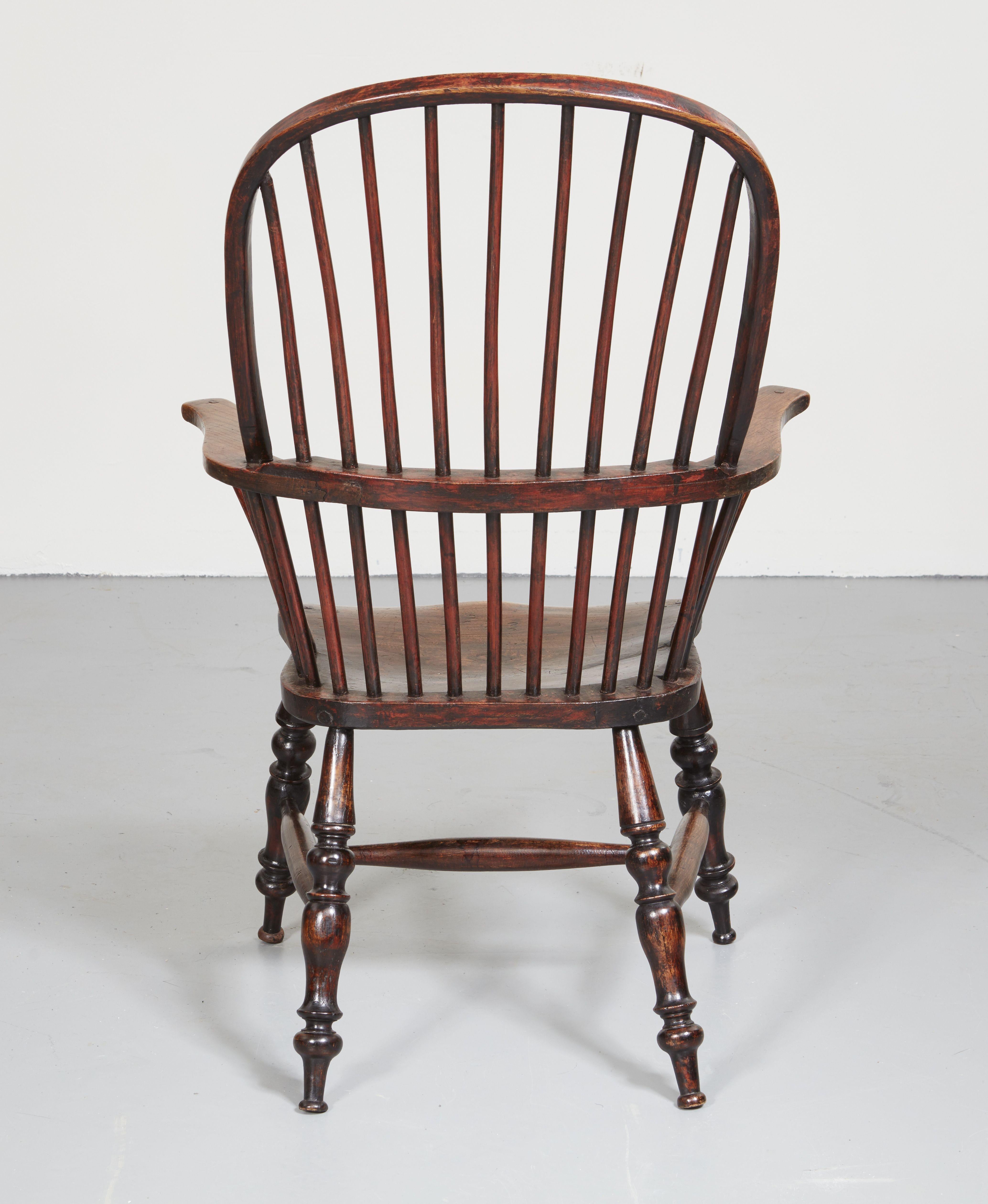 Generous Windsor Armchair with Looped Back In Good Condition For Sale In Greenwich, CT