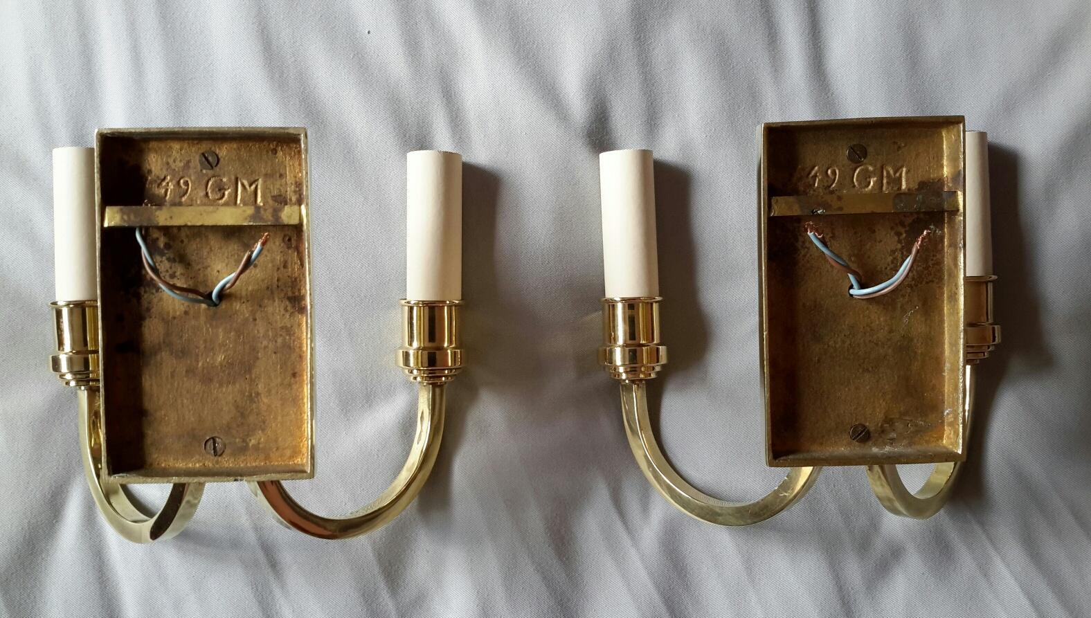 Genet Michon Neoclassical Pair of Gilt Bronze Wall Sconces, France, 1950 6