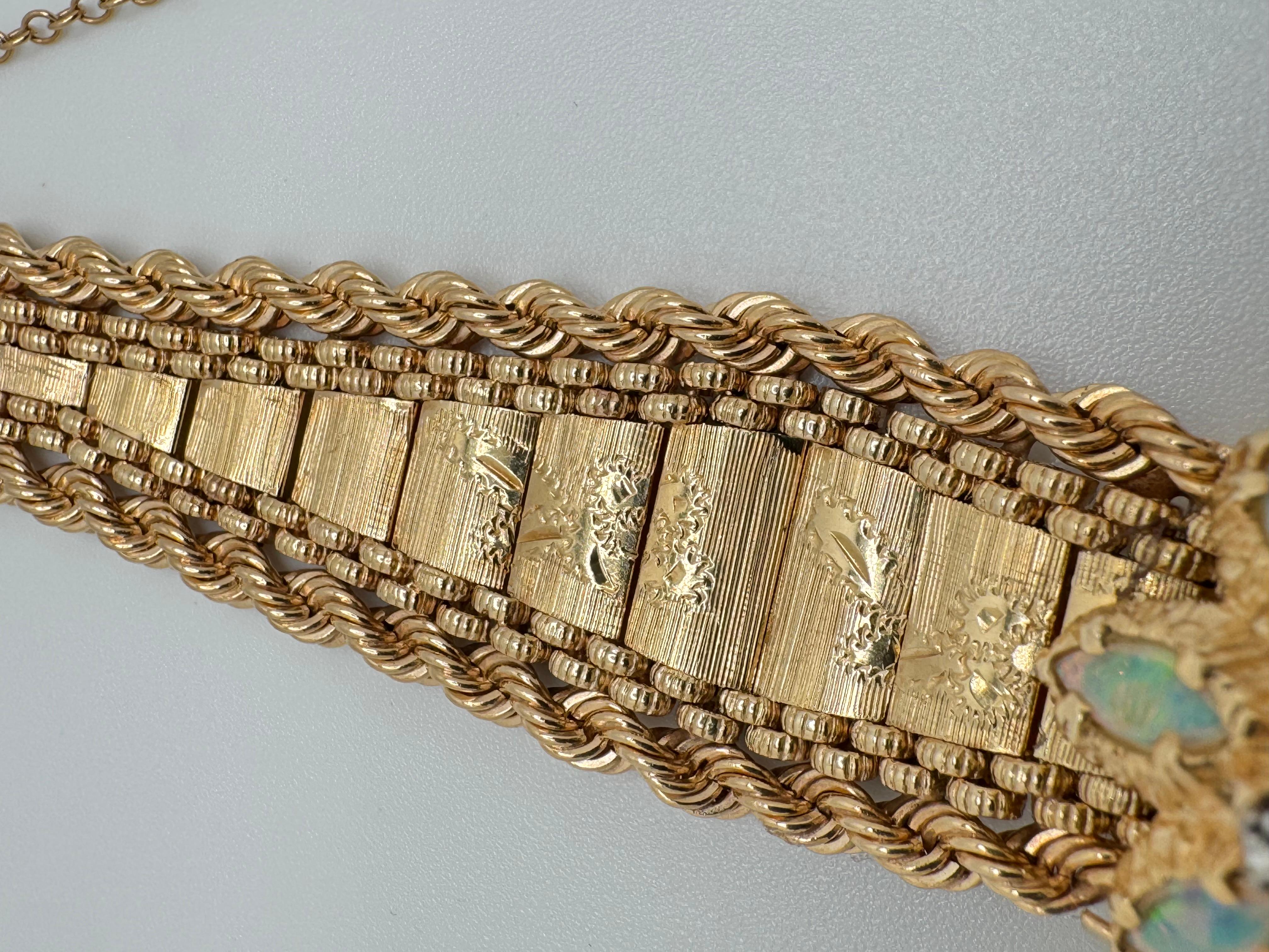 Round Cut GENEVA 14K Gold Watch For Sale