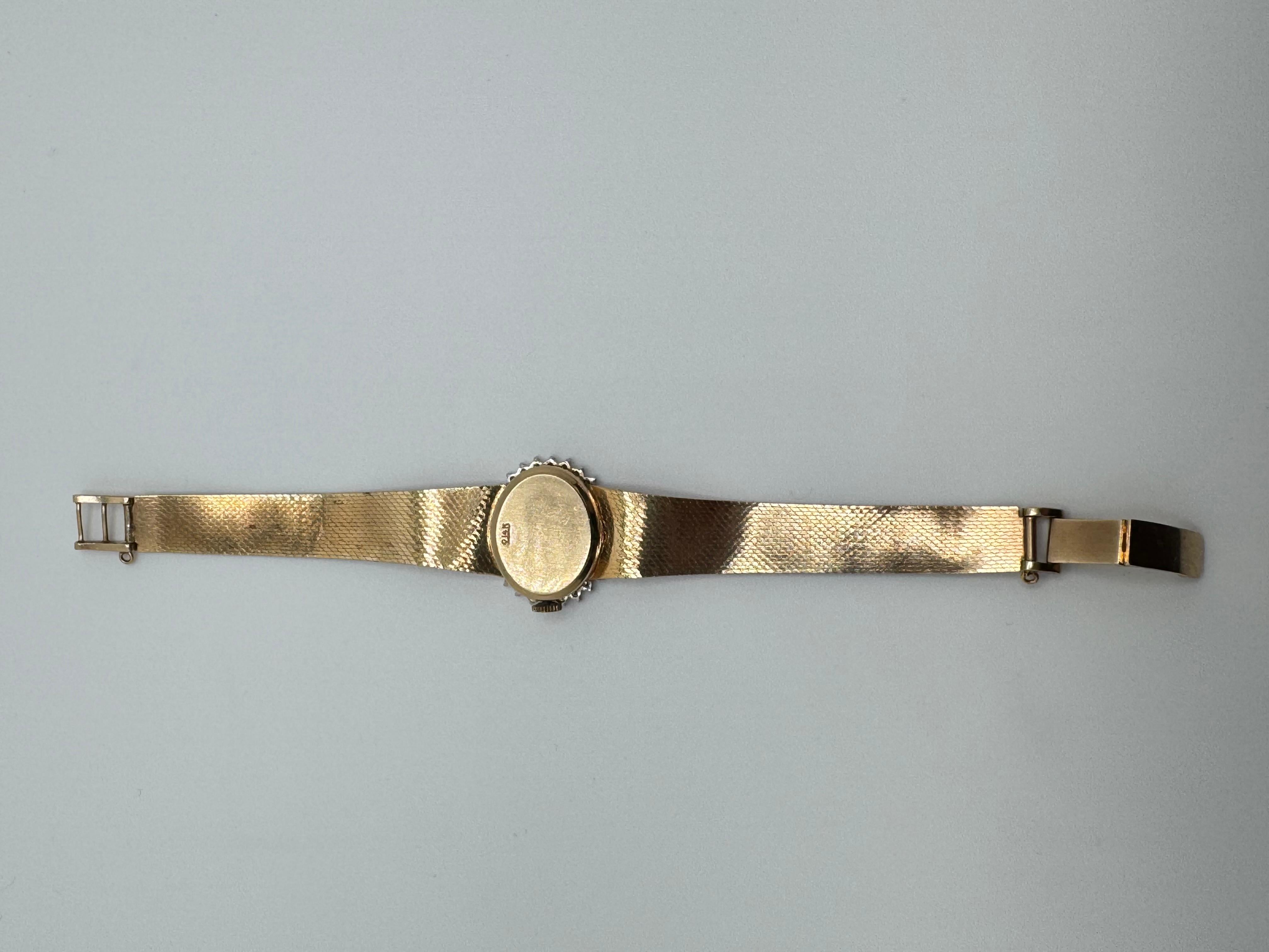 Art Deco Geneva 14K Yellow Gold For Sale
