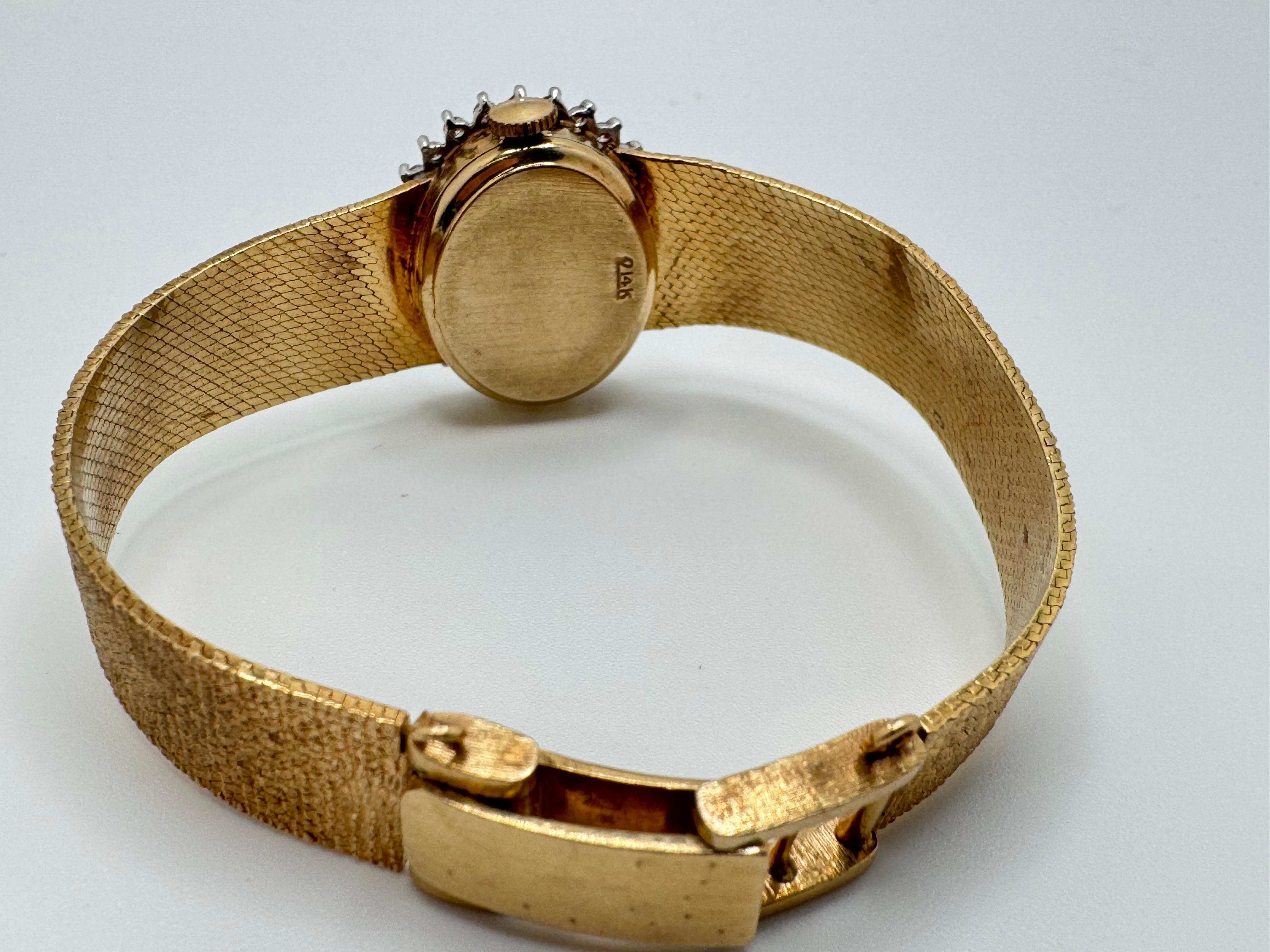 Geneva 14K Yellow Gold In Good Condition For Sale In Palm Desert, CA