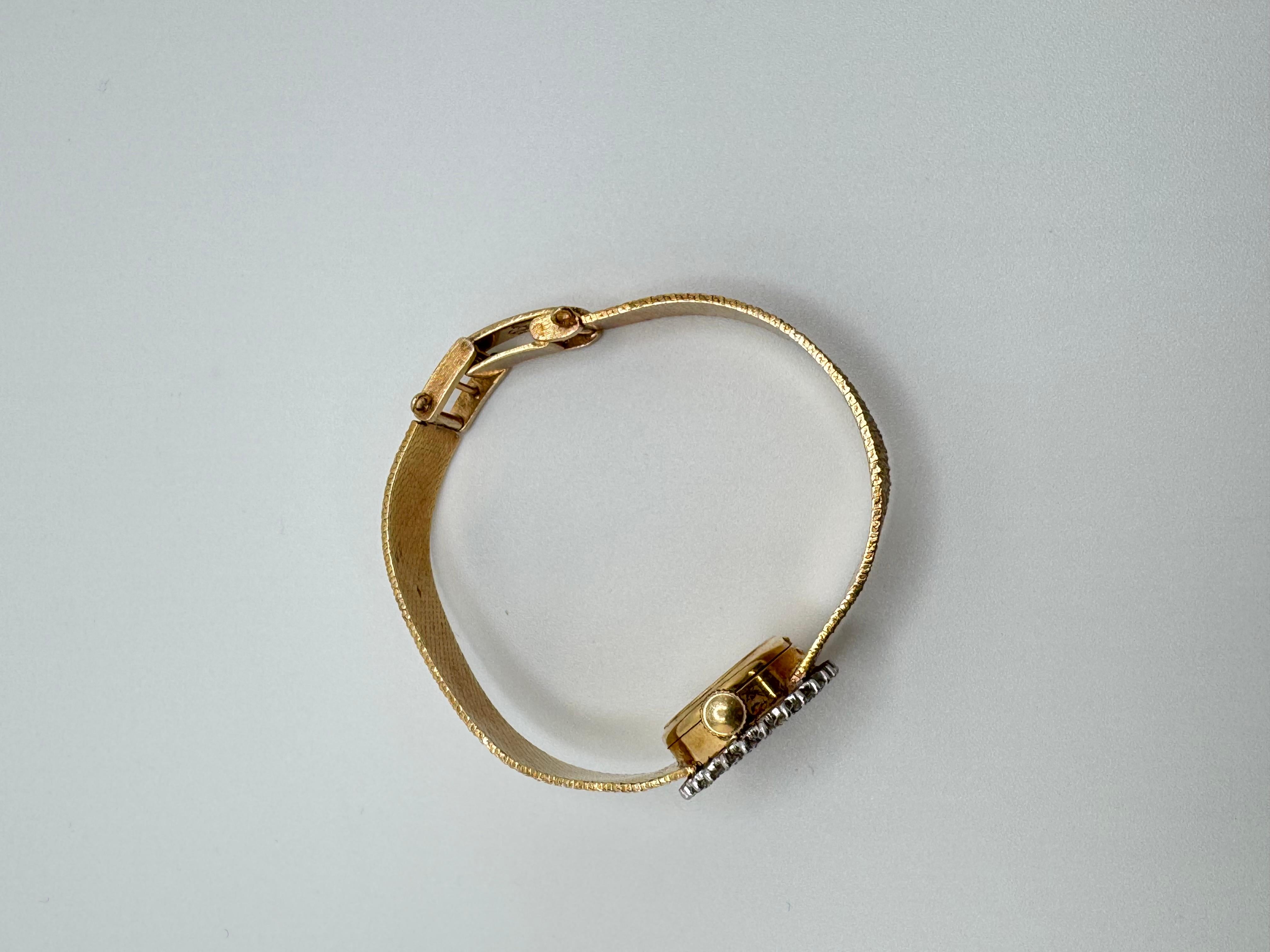Women's or Men's Geneva 14K Yellow Gold For Sale