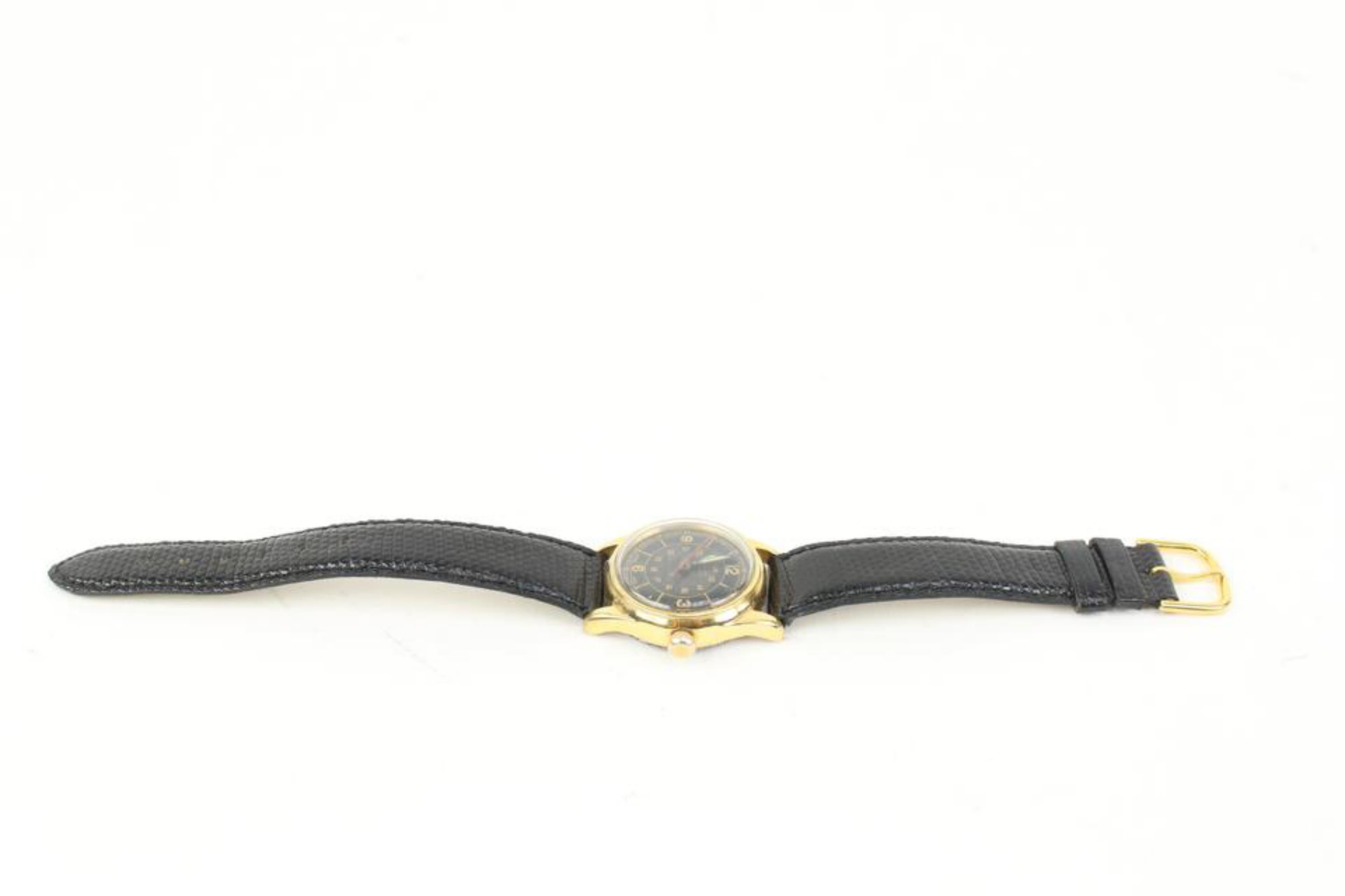 Black Geneva 1942 WWII Era 30mm Royalite Watch Ref 3478 52ge325s For Sale