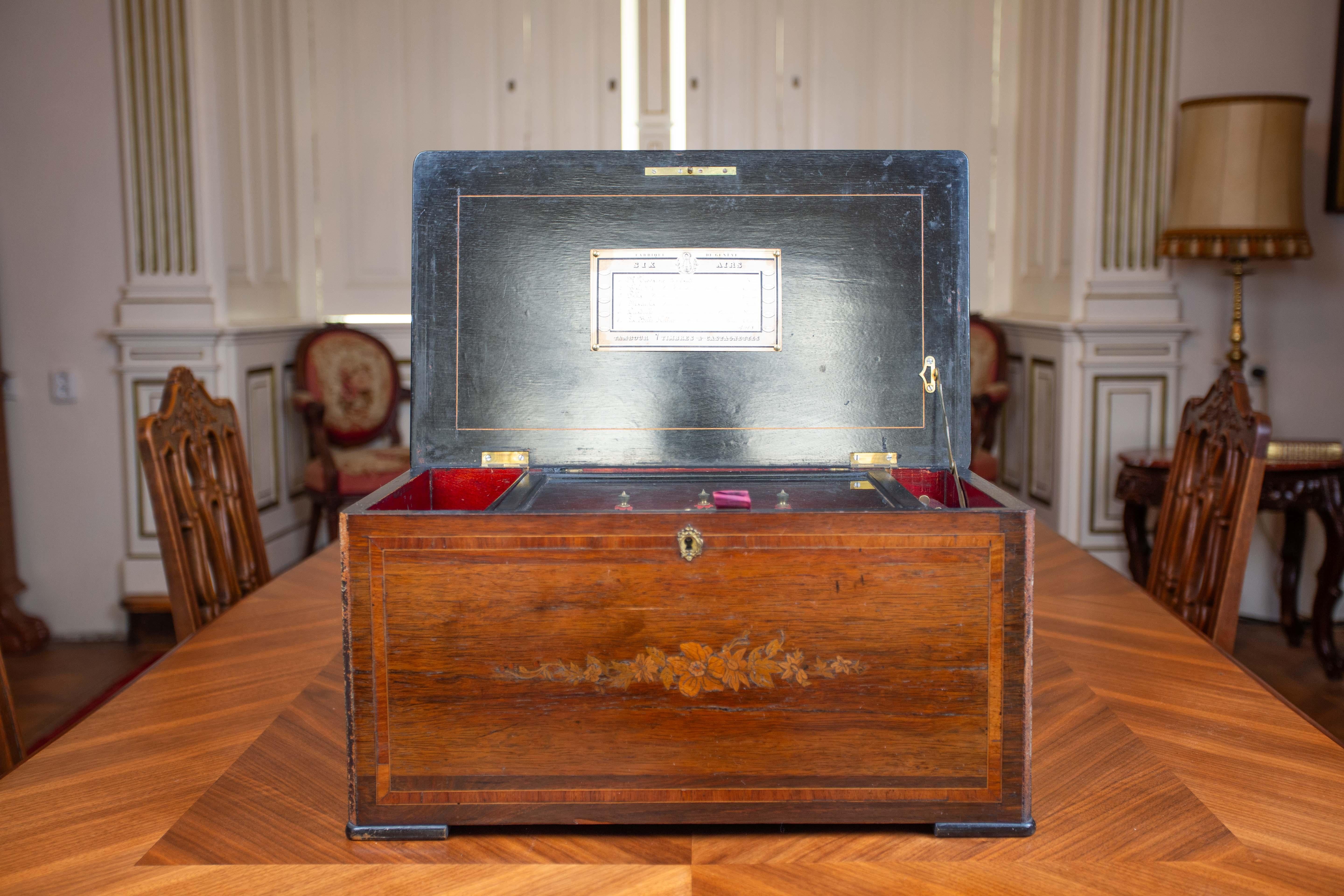 Swiss Geneva music box with bells For Sale
