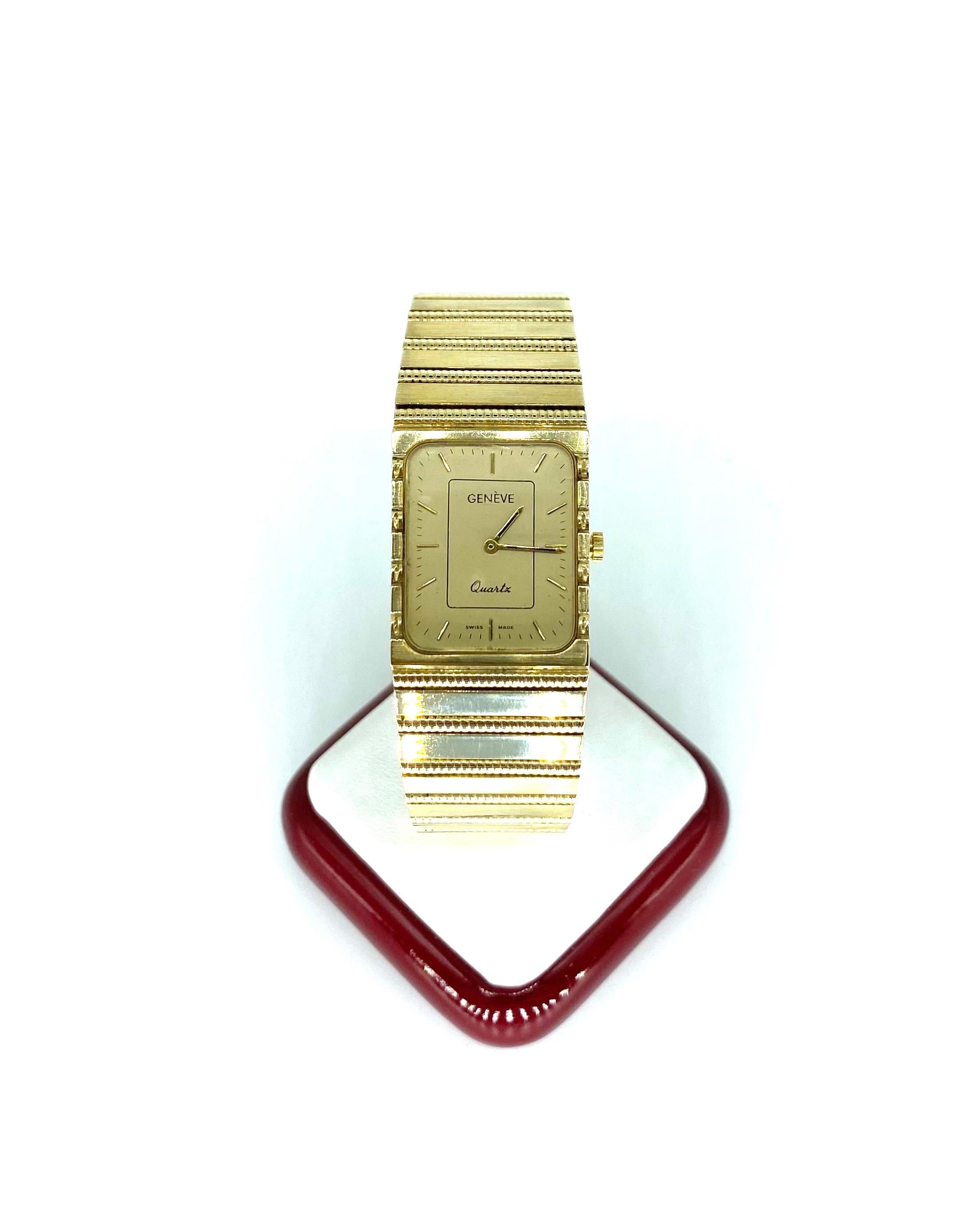 Montre suisse Geneve 14k Gold Fancy Nugget Design Bracelet. Récemment révisé, il fonctionne parfaitement. Look iconique des années 1970 avec la solide montre bracelet de Geneve.  Montre en or luxueux, fantaisie et brillant, très 