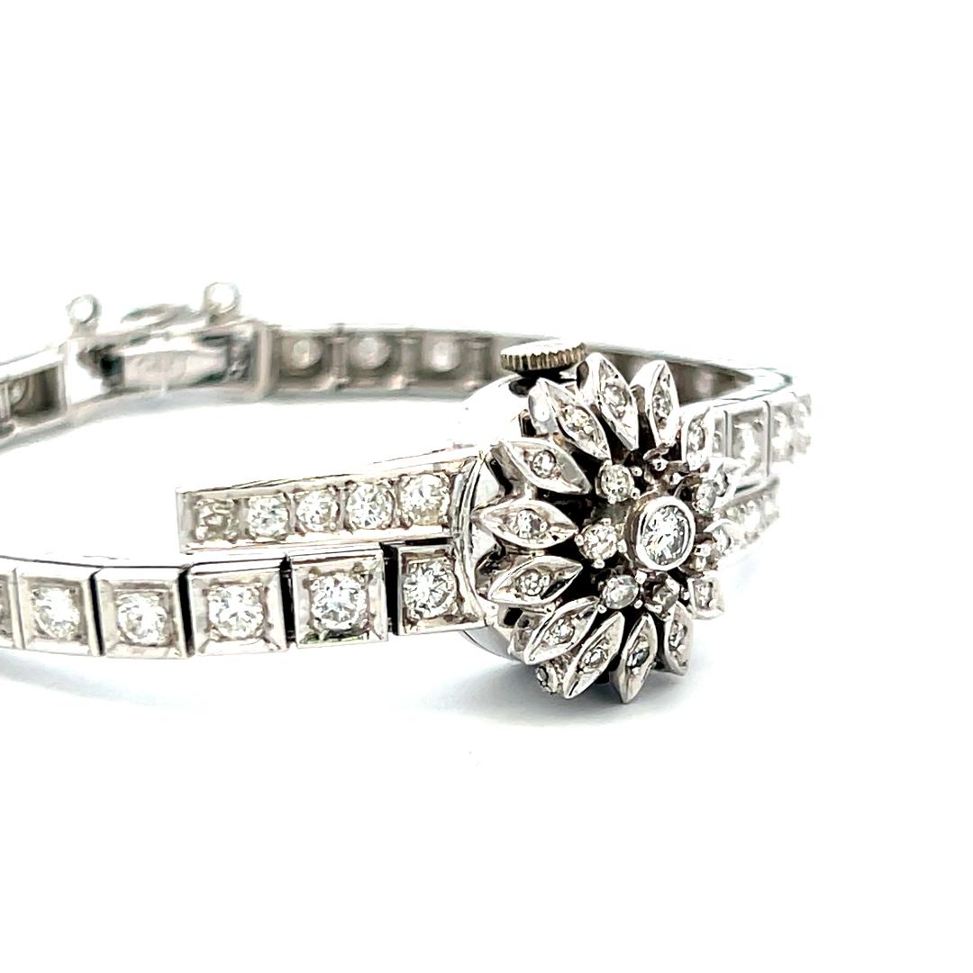 Geneve 3,60 Karat kreisförmiger Brillant Diamant 14K Weißgold Armbanduhr im Angebot 5