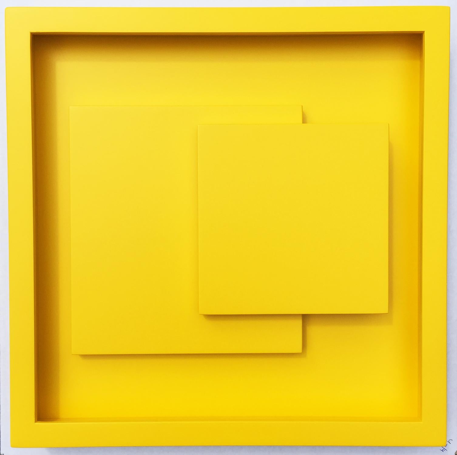 Geneviève Claisse Abstract Sculpture - ADN jaune