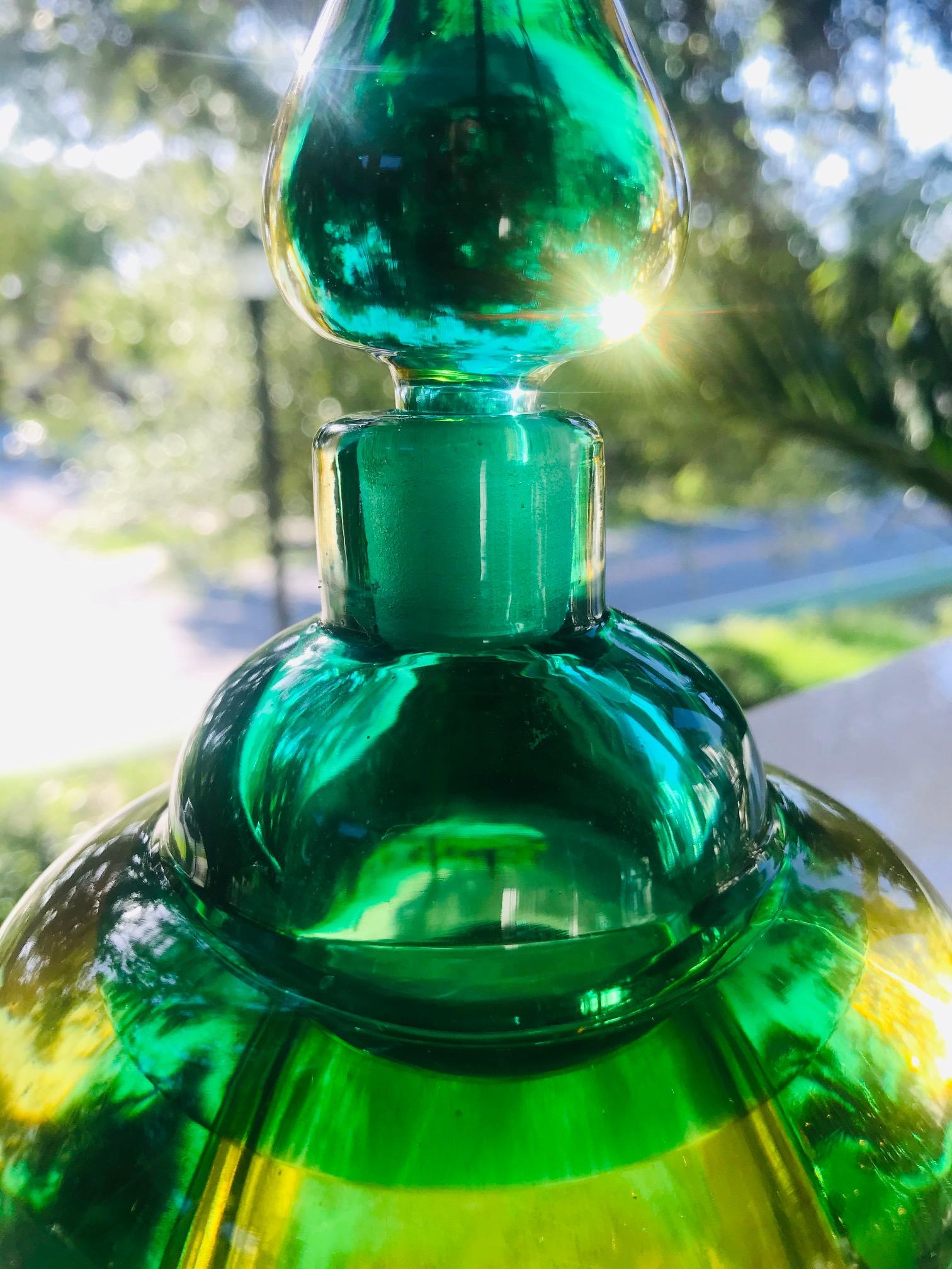 Genie Perfume Bottle in Green and Yellow Murano Glass by Flavio Poli, circa 1960 3